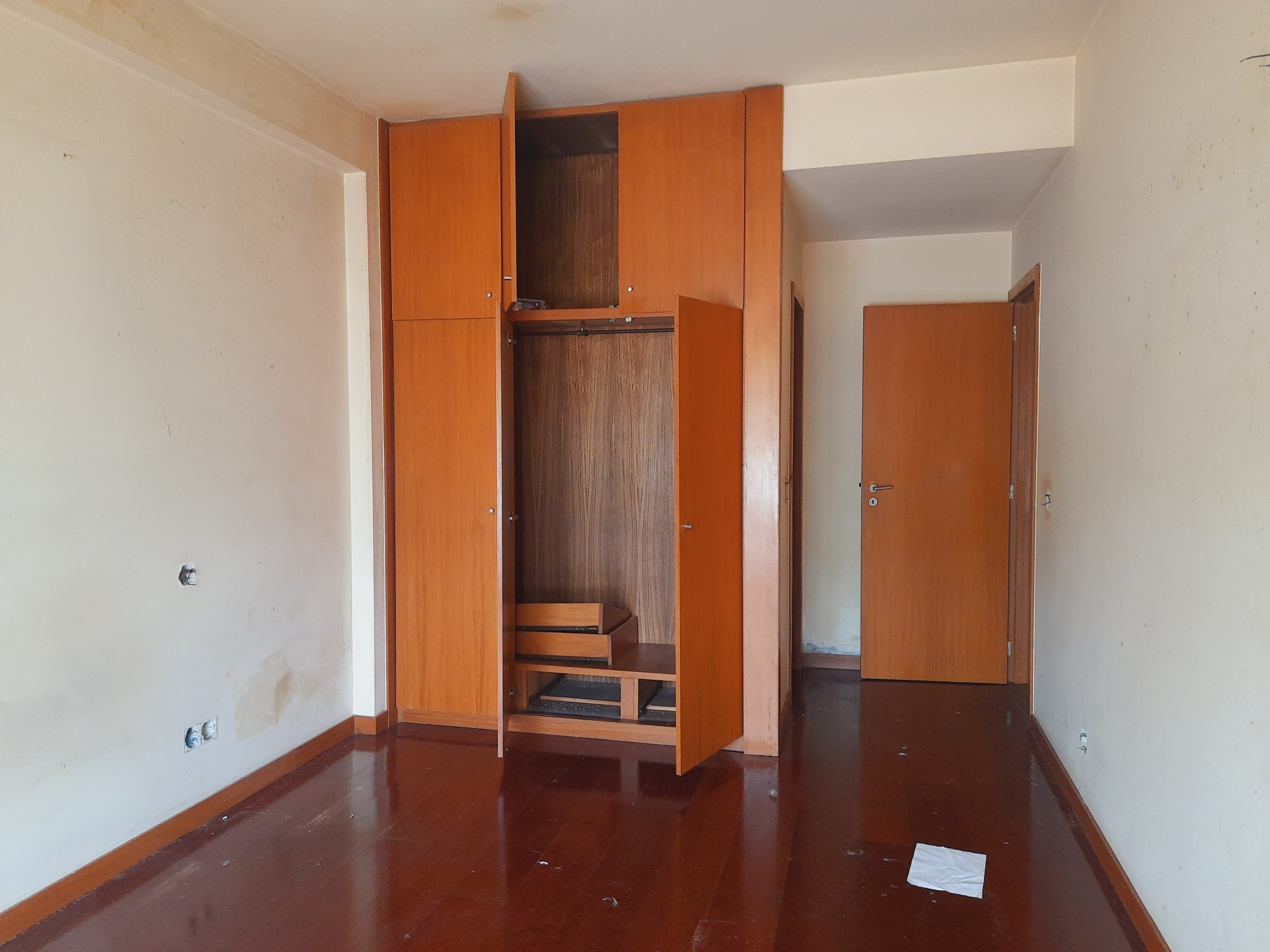 Apartamento T2+1 c/ Garagem · Vila Nova de Gaia — imagem 12