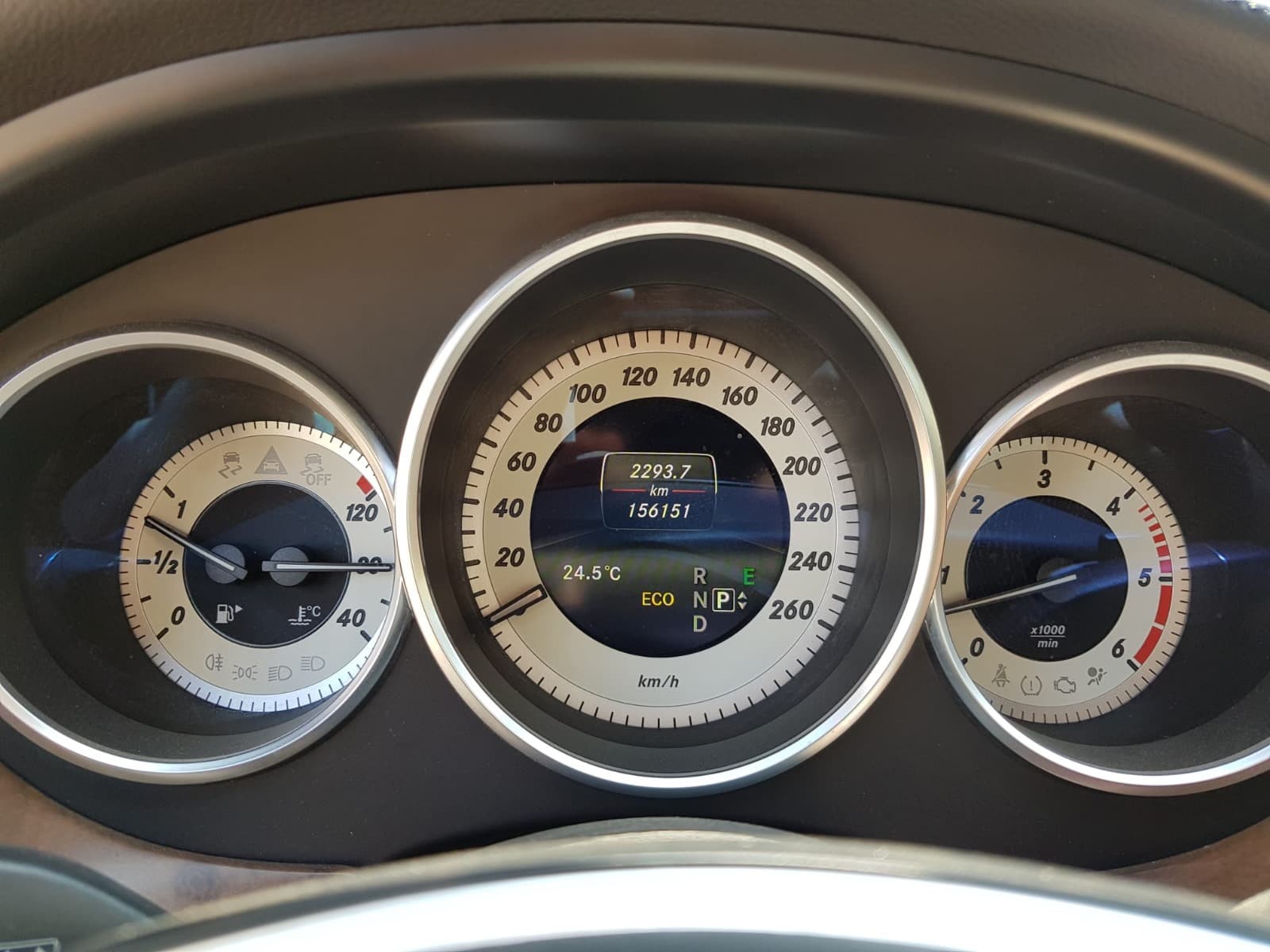 Mercedes-Benz CLS 350 CDi BlueEfficiency · Ano 2013 — image 17