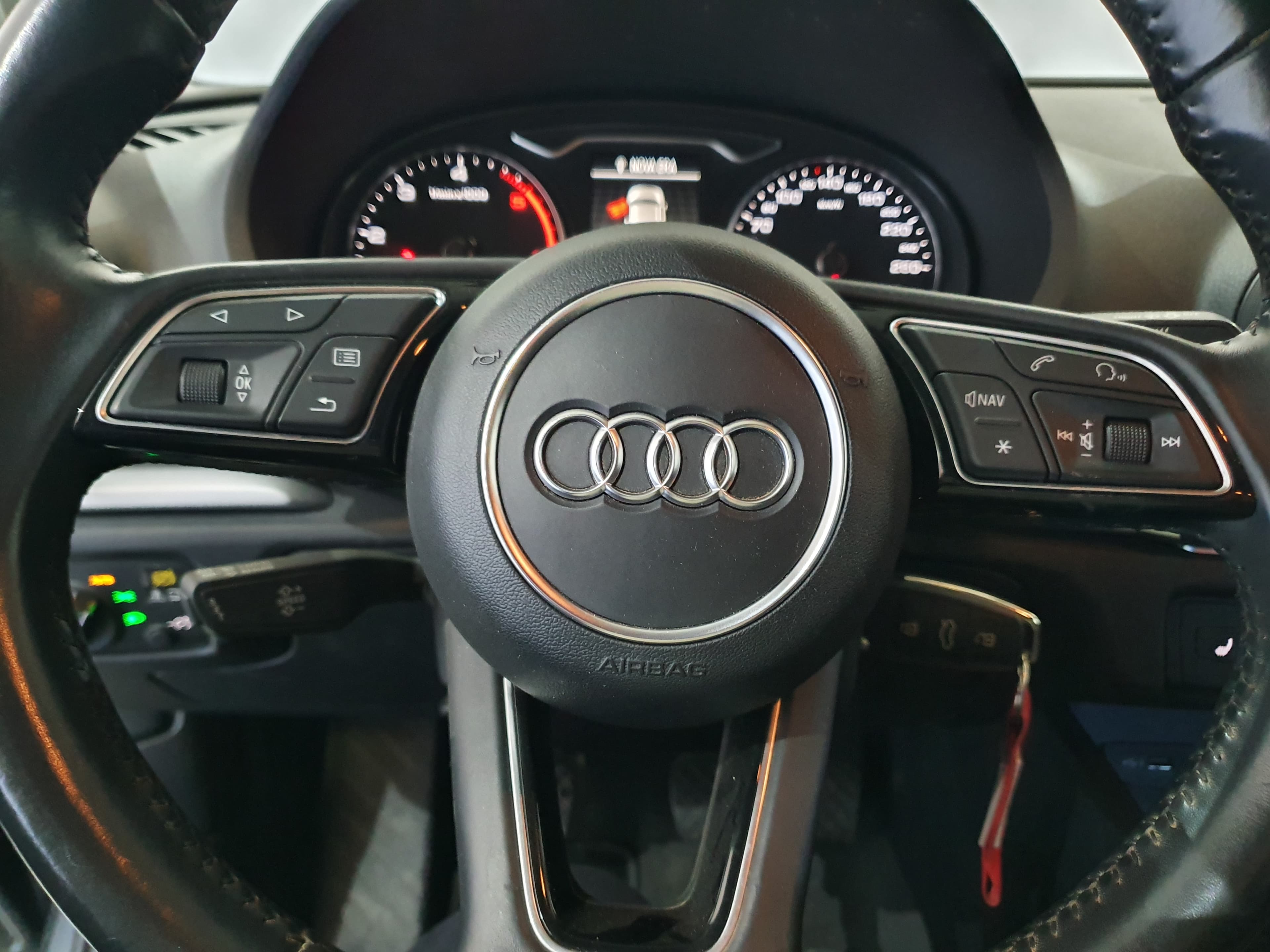 Audi A3 TDI · Ano 2018 — imagem 36