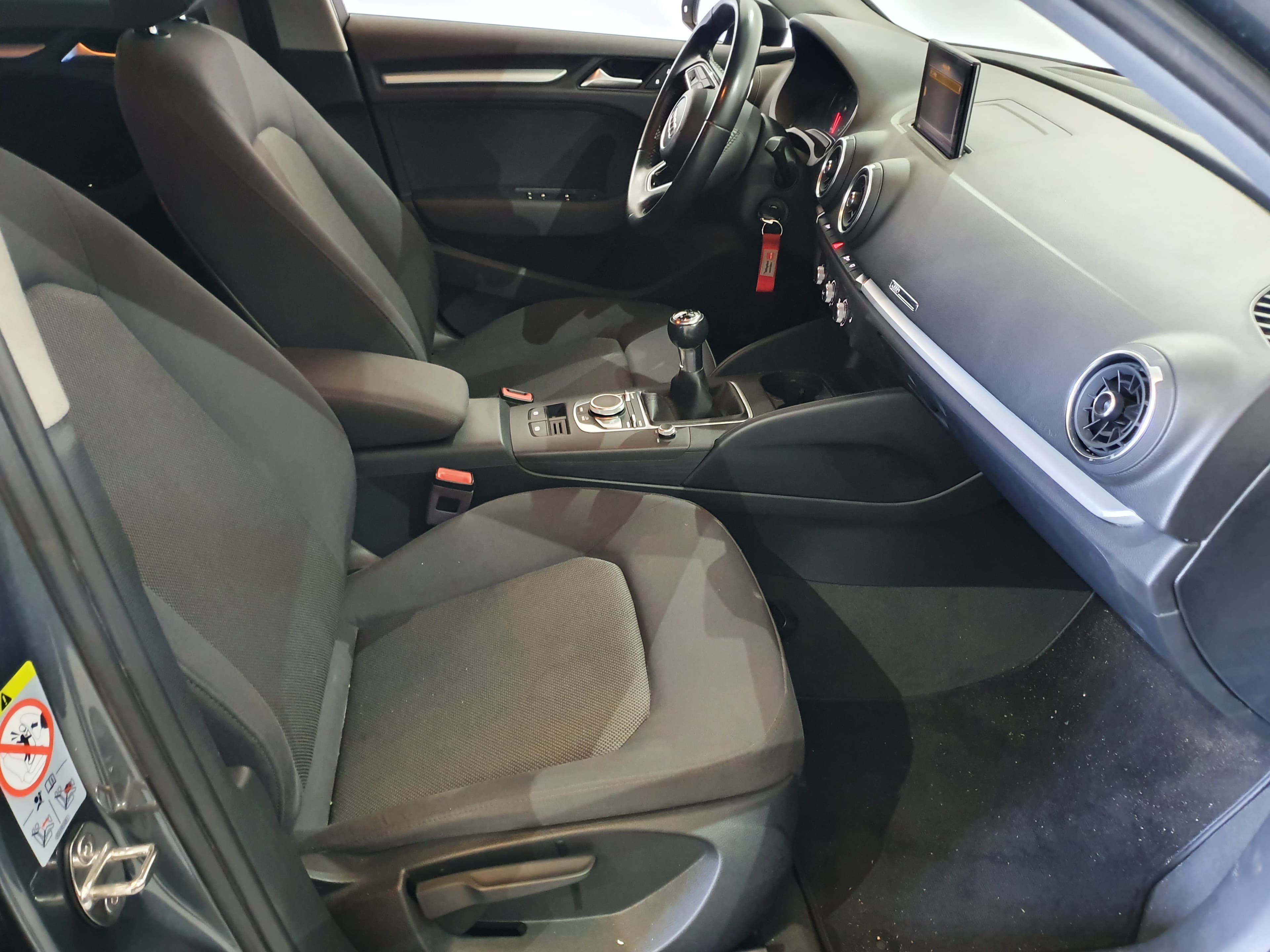 Audi A3 TDI · Ano 2018 — imagem 25