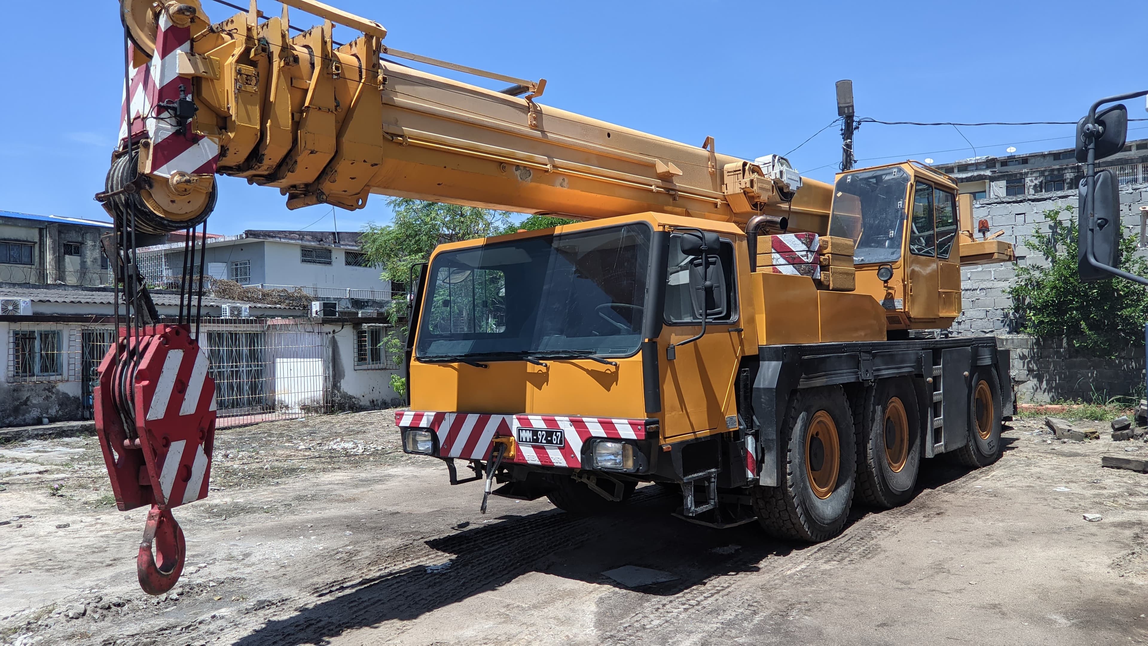 Grua  Liebherr LTF1050/1 — imagen 2