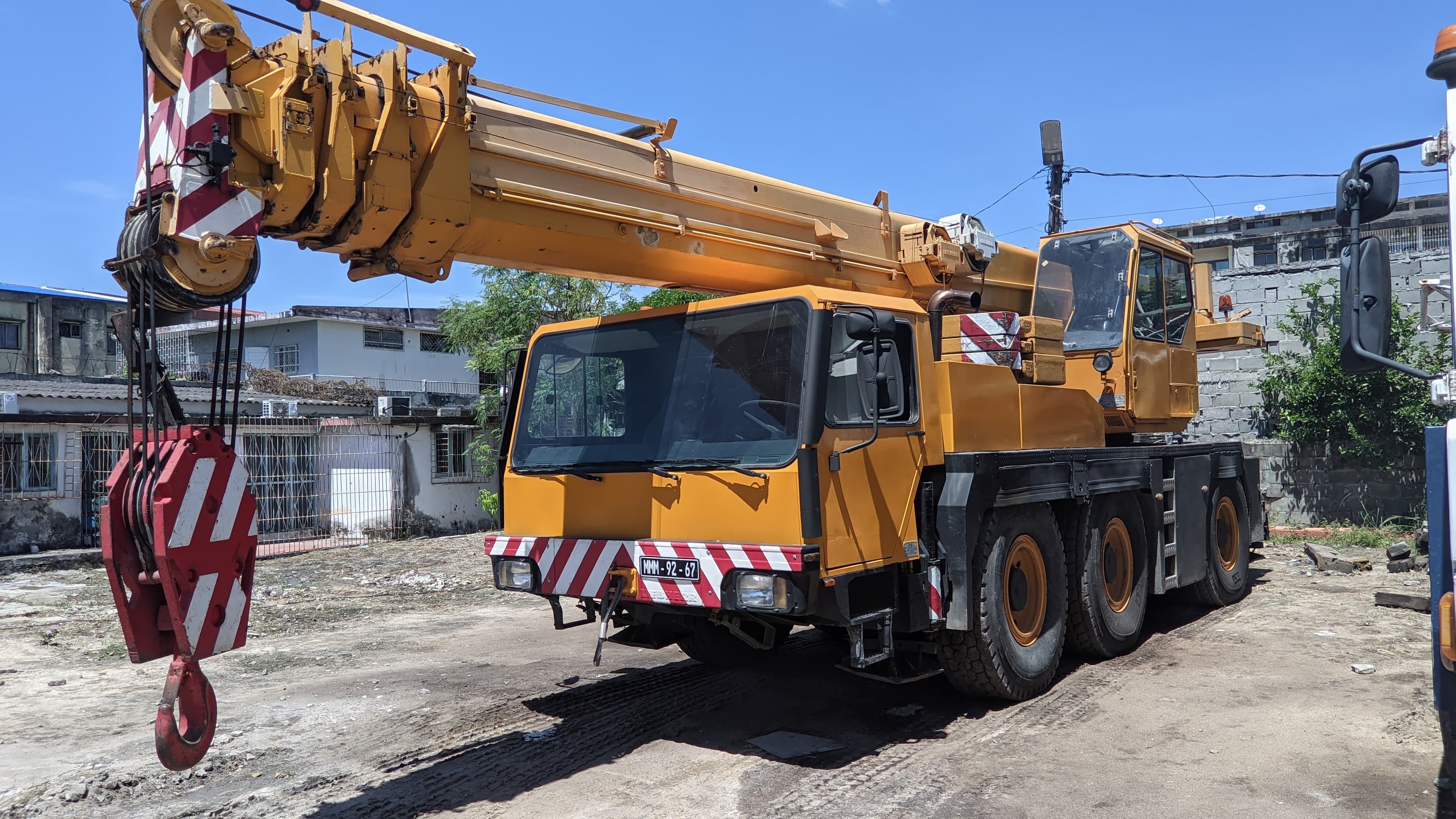 Grua  Liebherr LTF1050/1 — imagen 1