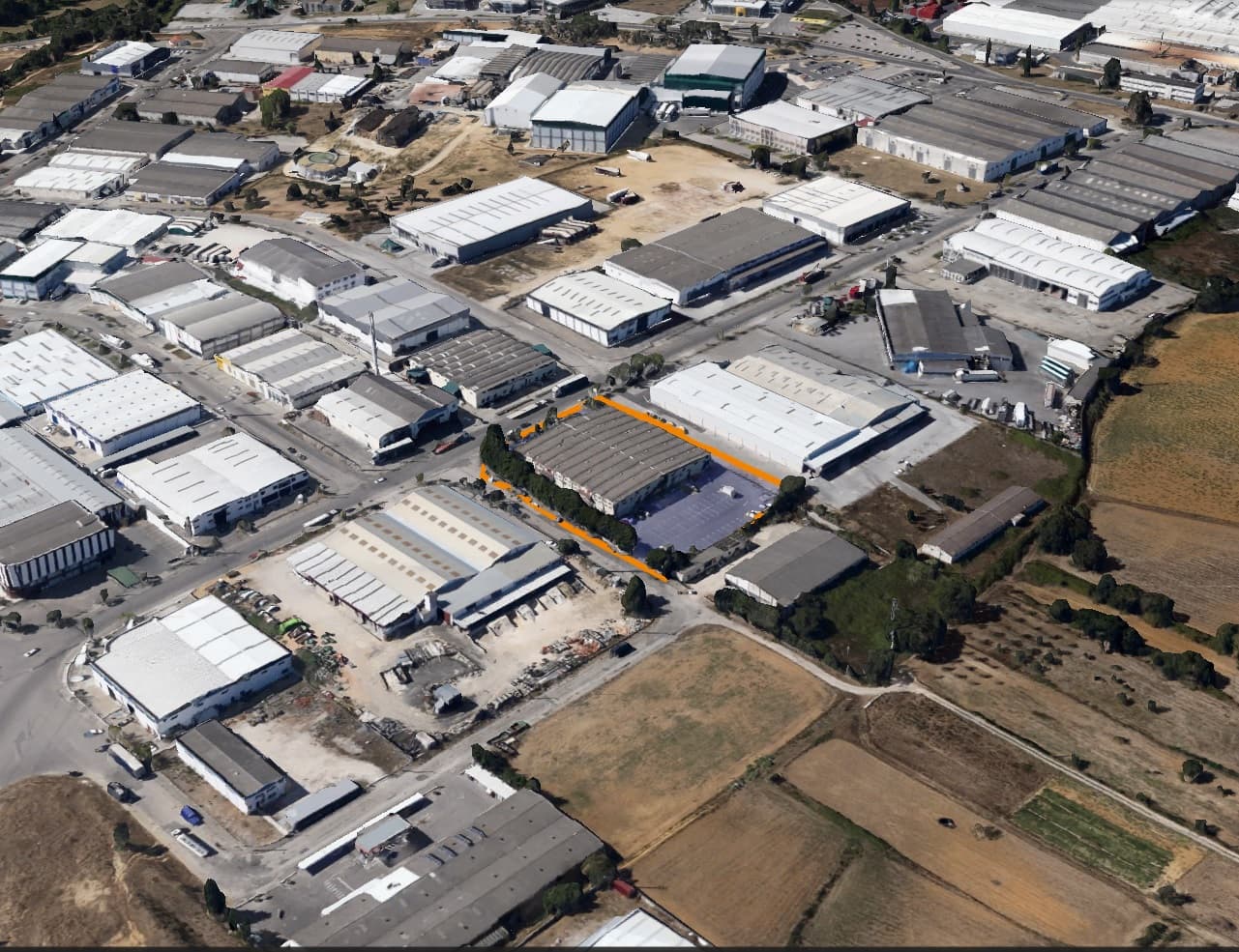 Armazém Comercial · Zona Industrial de Santarém — imagen 4