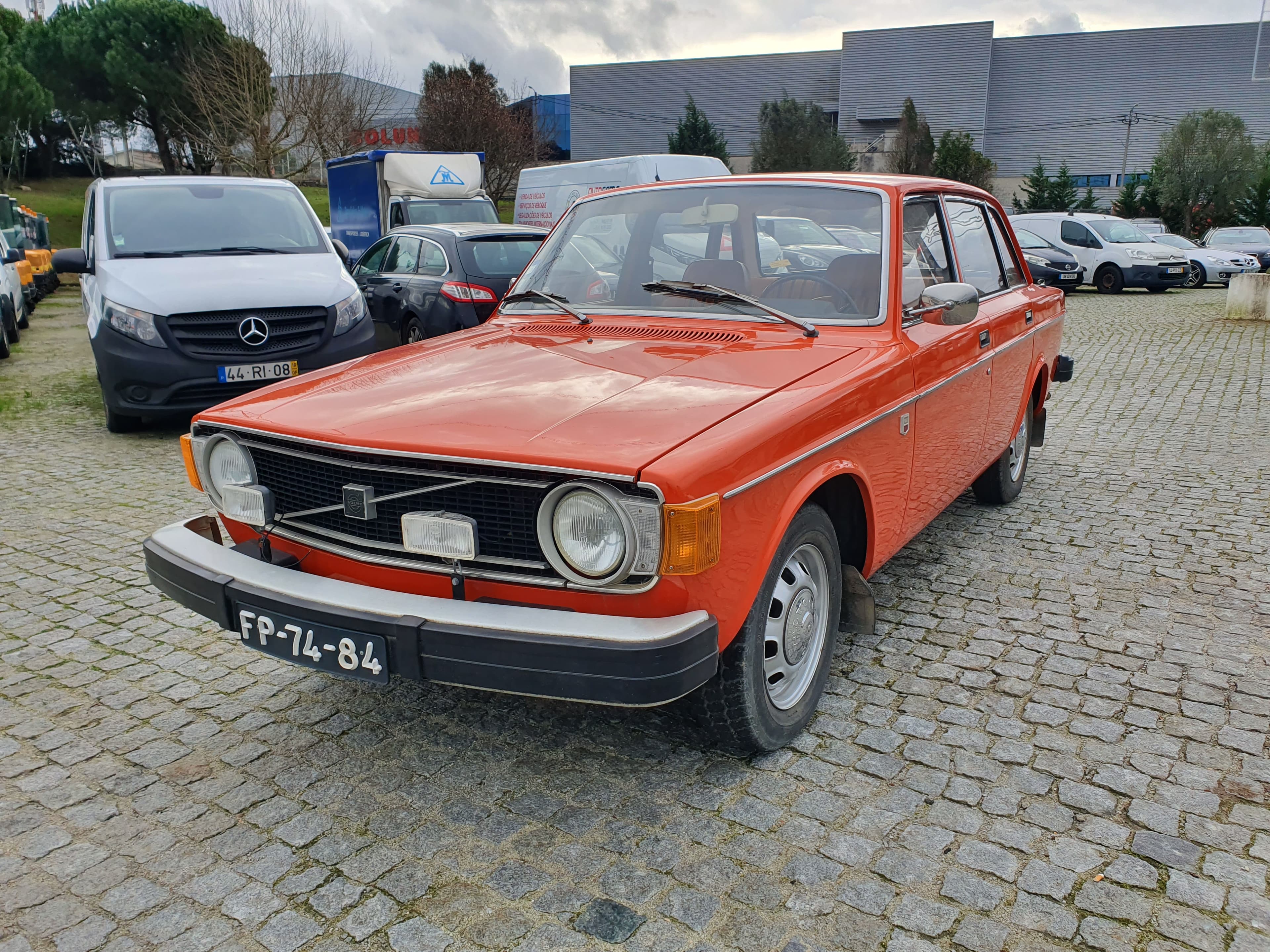 Volvo 144 De Luxe · Ano 1973 — imagen 2