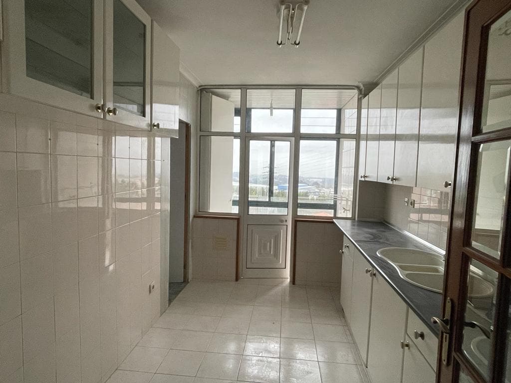 Apartamento T1+1 · Vila Nova de Gaia — imagen 2