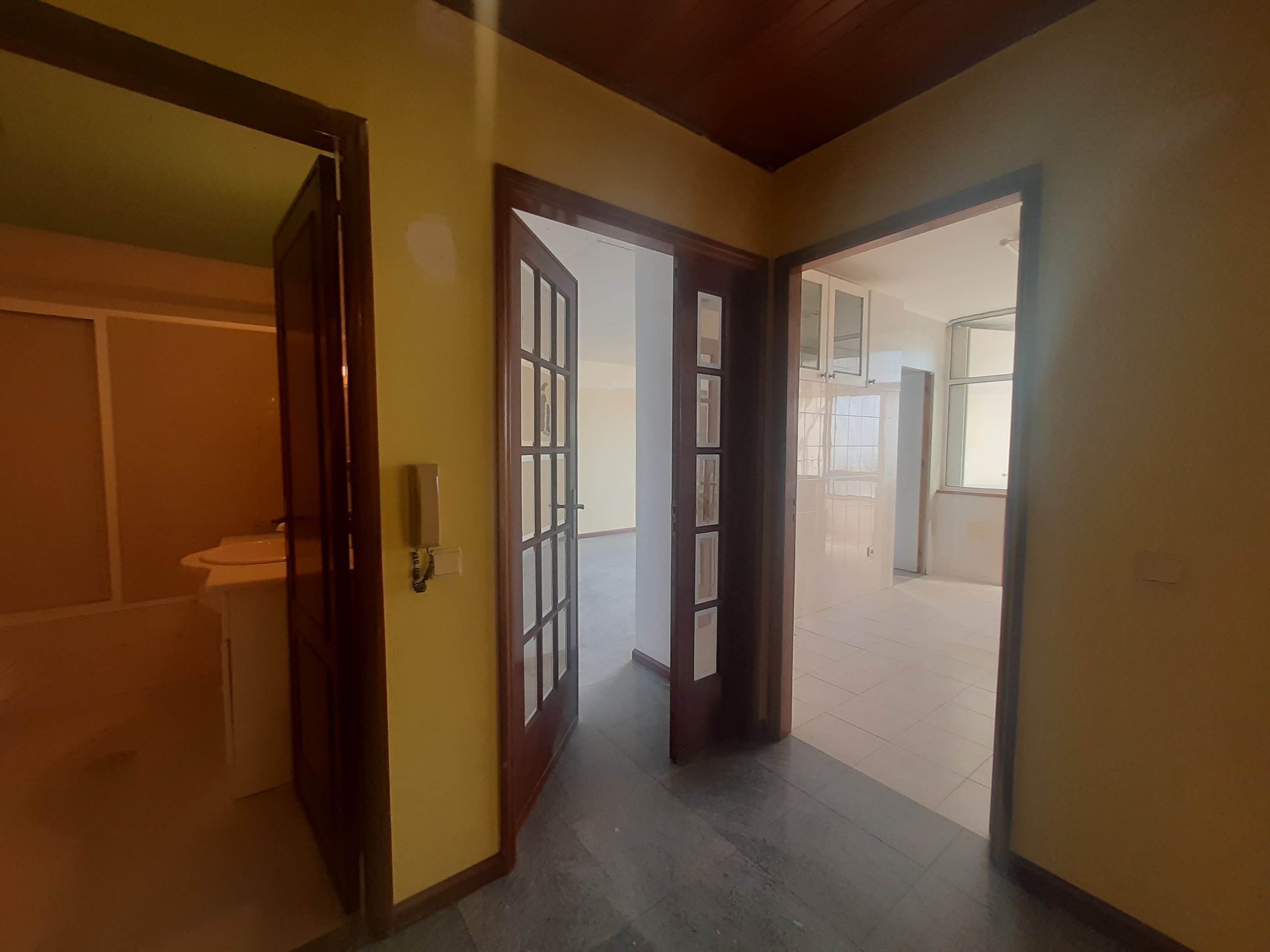 Apartamento T1+1 · Vila Nova de Gaia — imagen 12