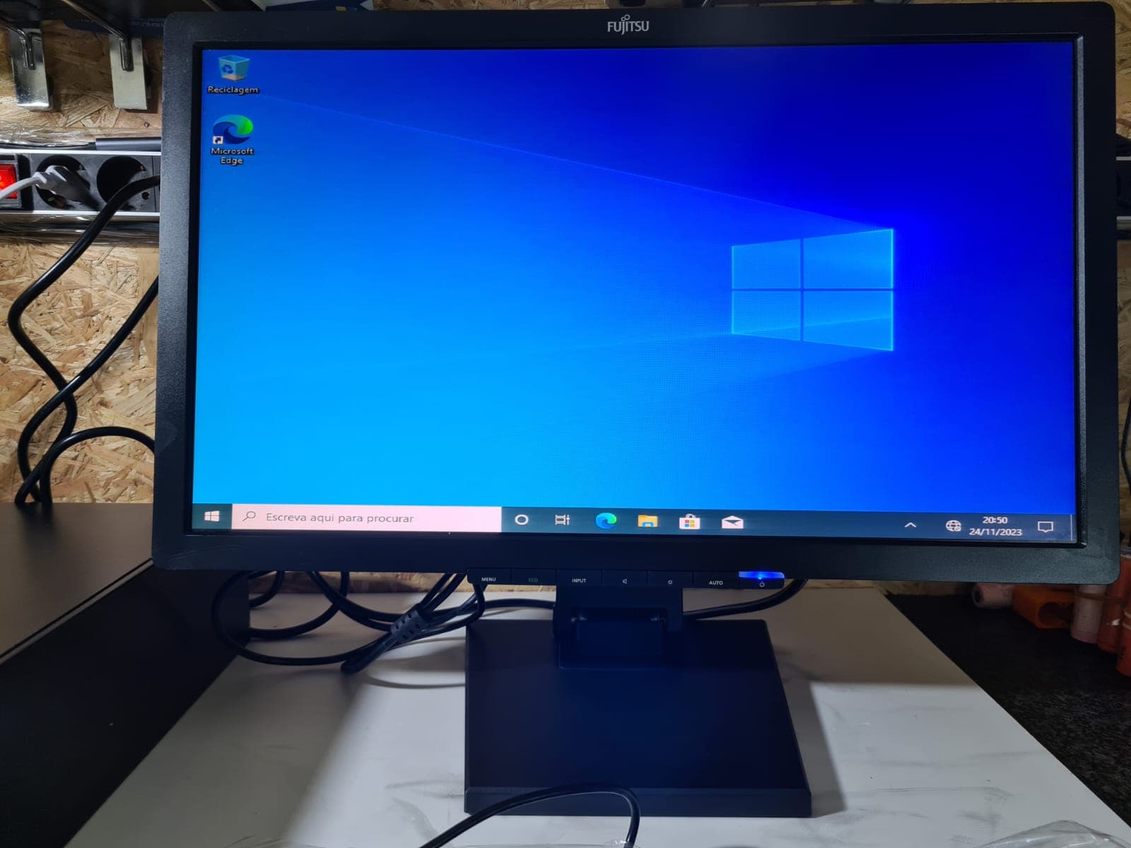 Computador HP Compaq Pro 4300 SFF — imagen 3