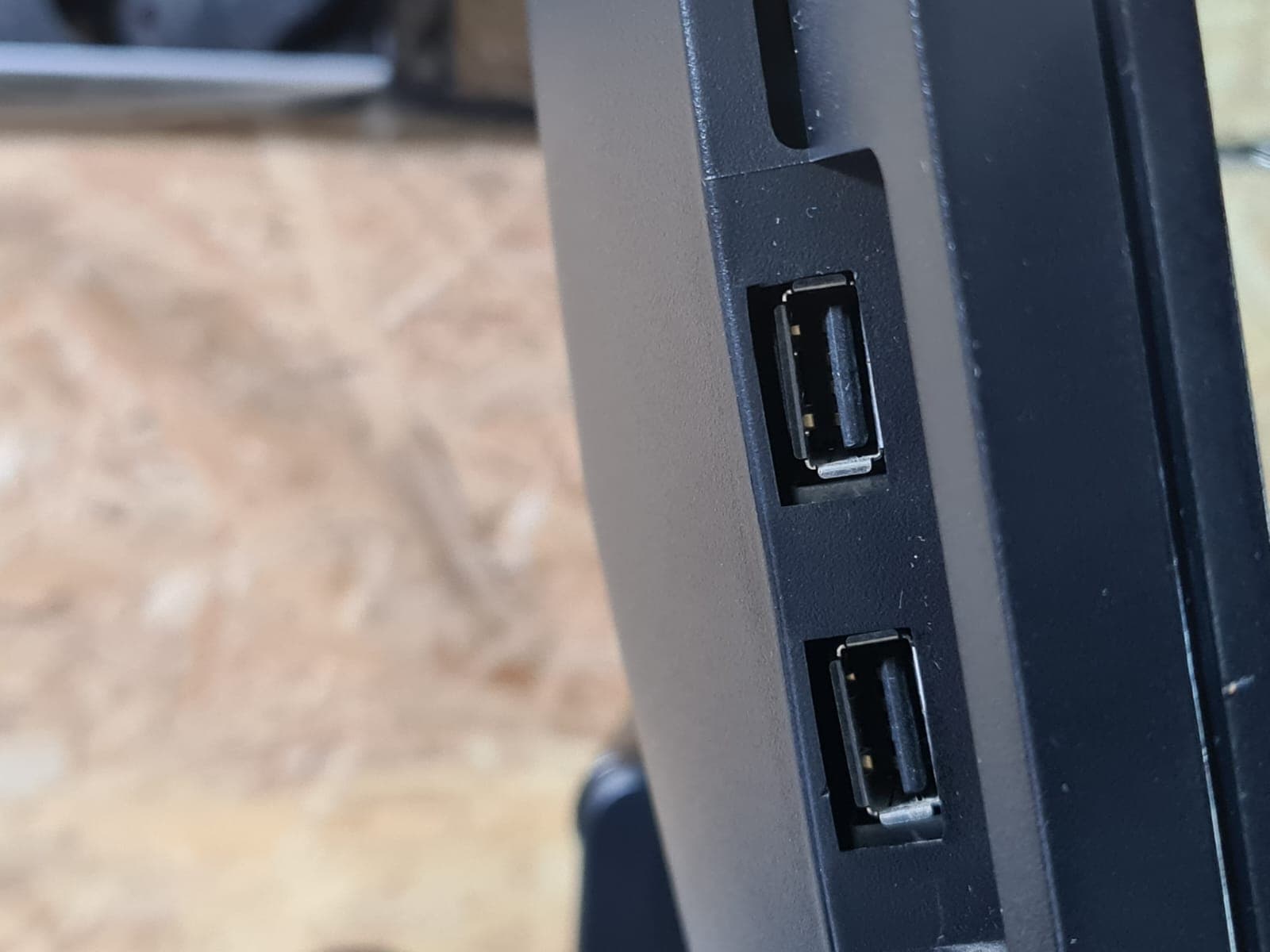 Computador HP Compaq Pro 4300 SFF — imagen 10