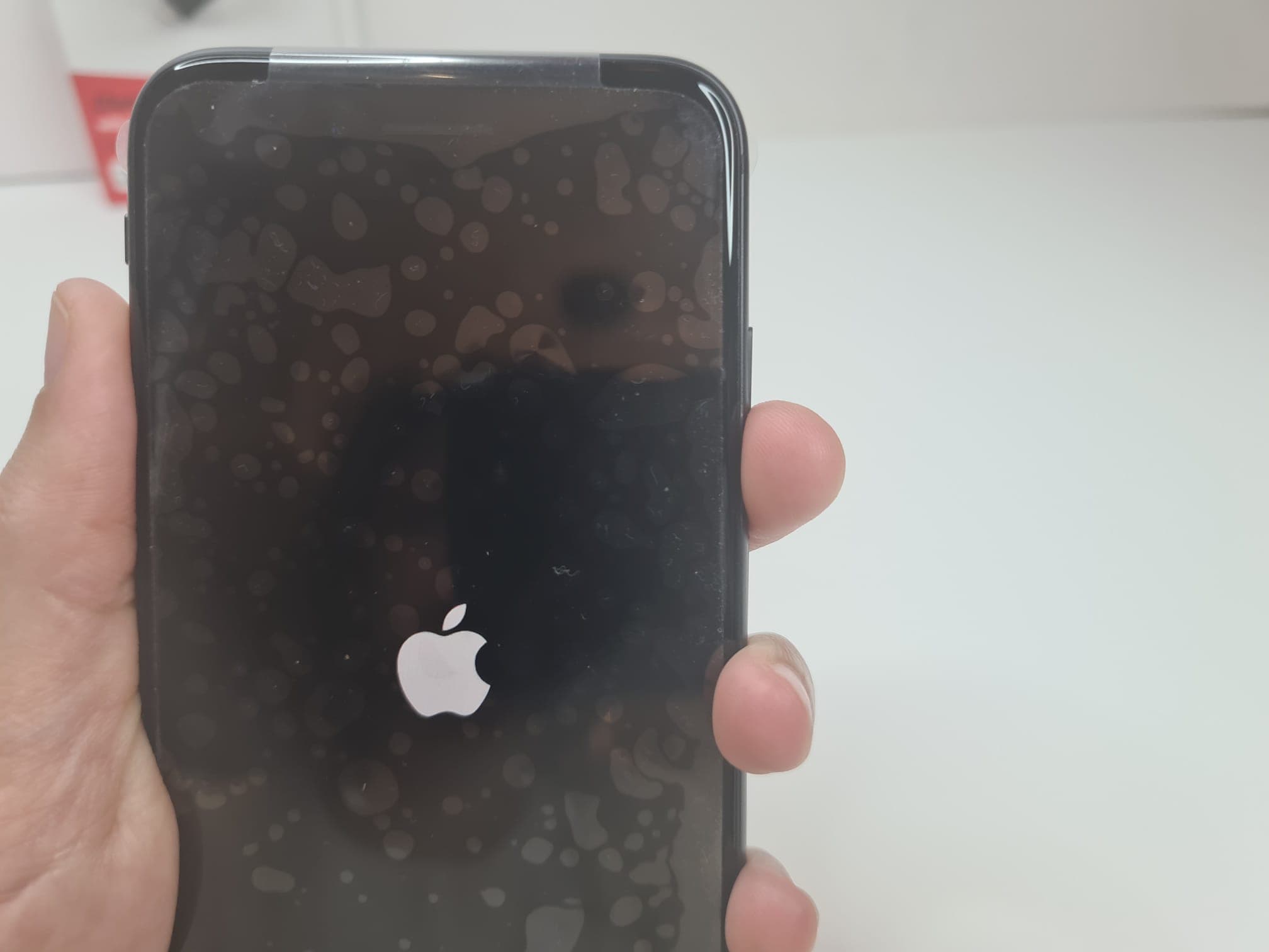 Telemóvel iPhone 8 — imagen 4