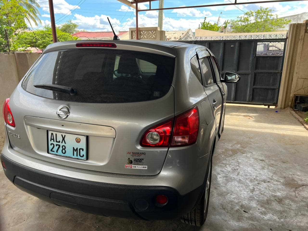 Nissan Duals 2.0 · Ano 2007 — imagem 17