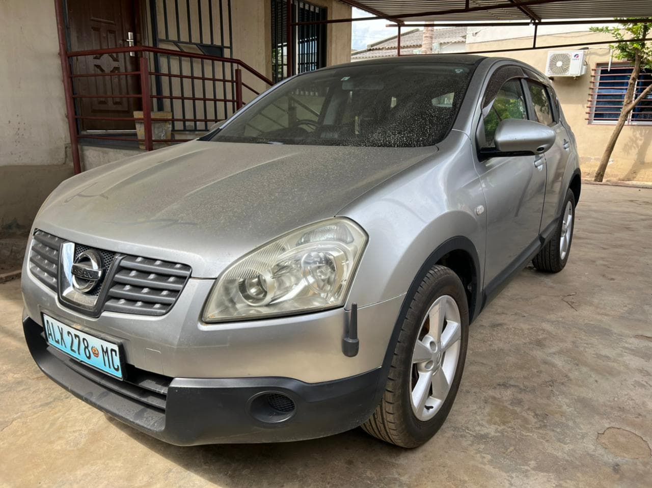 Nissan Duals 2.0 · Ano 2007 — imagem 12