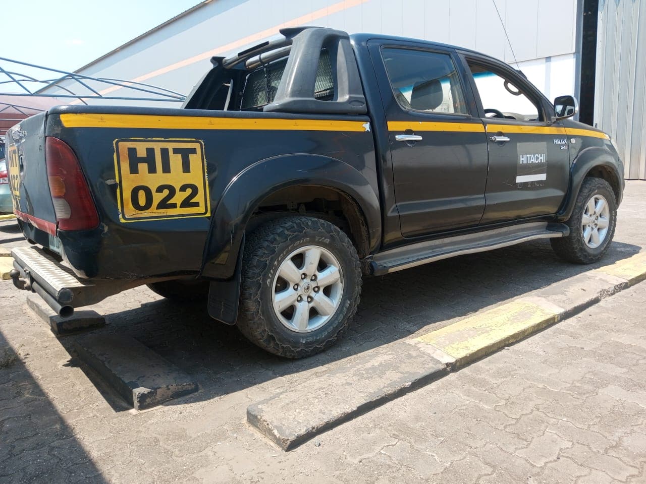Toyota Hilux · Ano 2010 — imagem 9