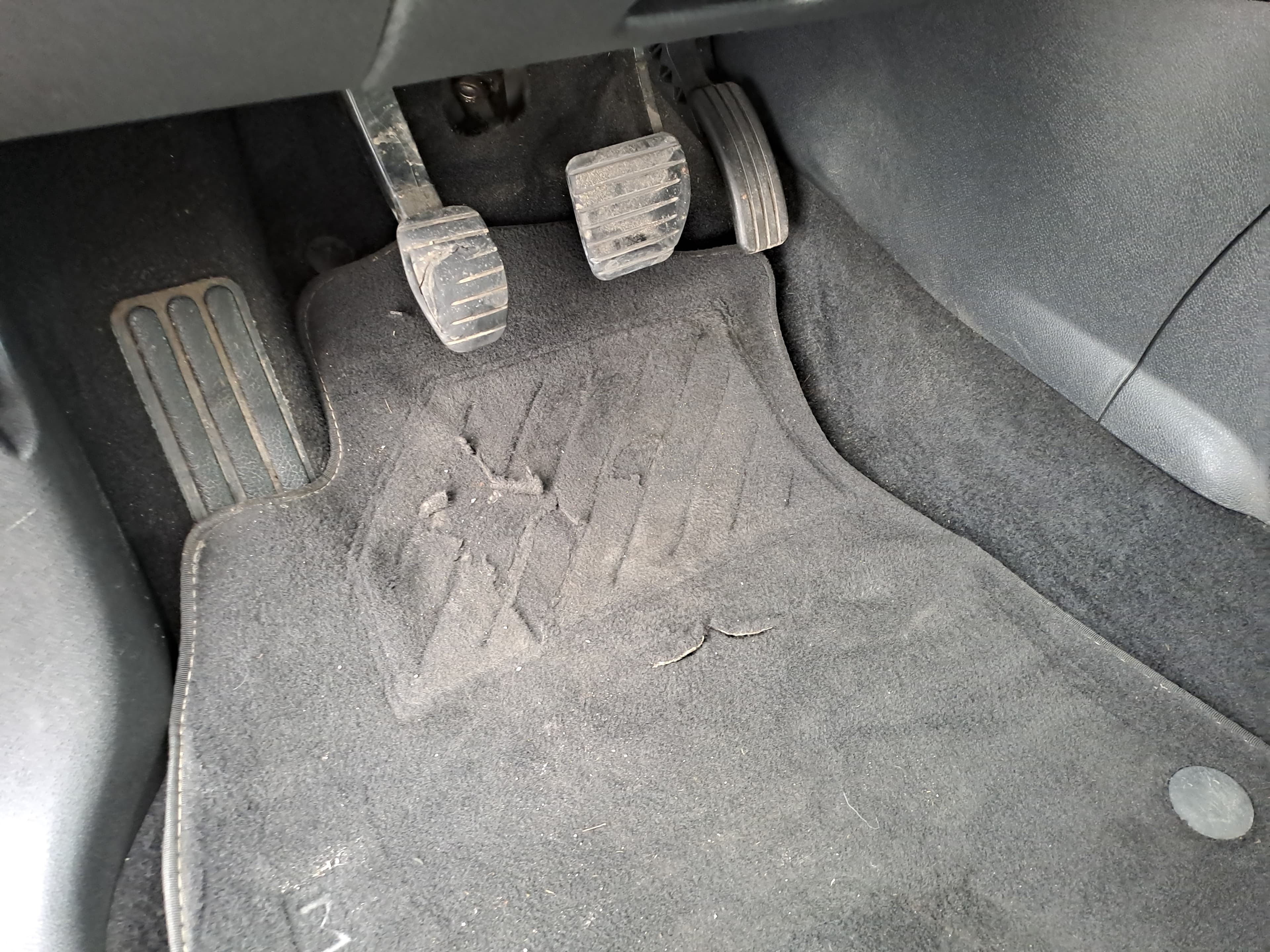 Renault Mégane DCI · Ano 2010 — imagem 30