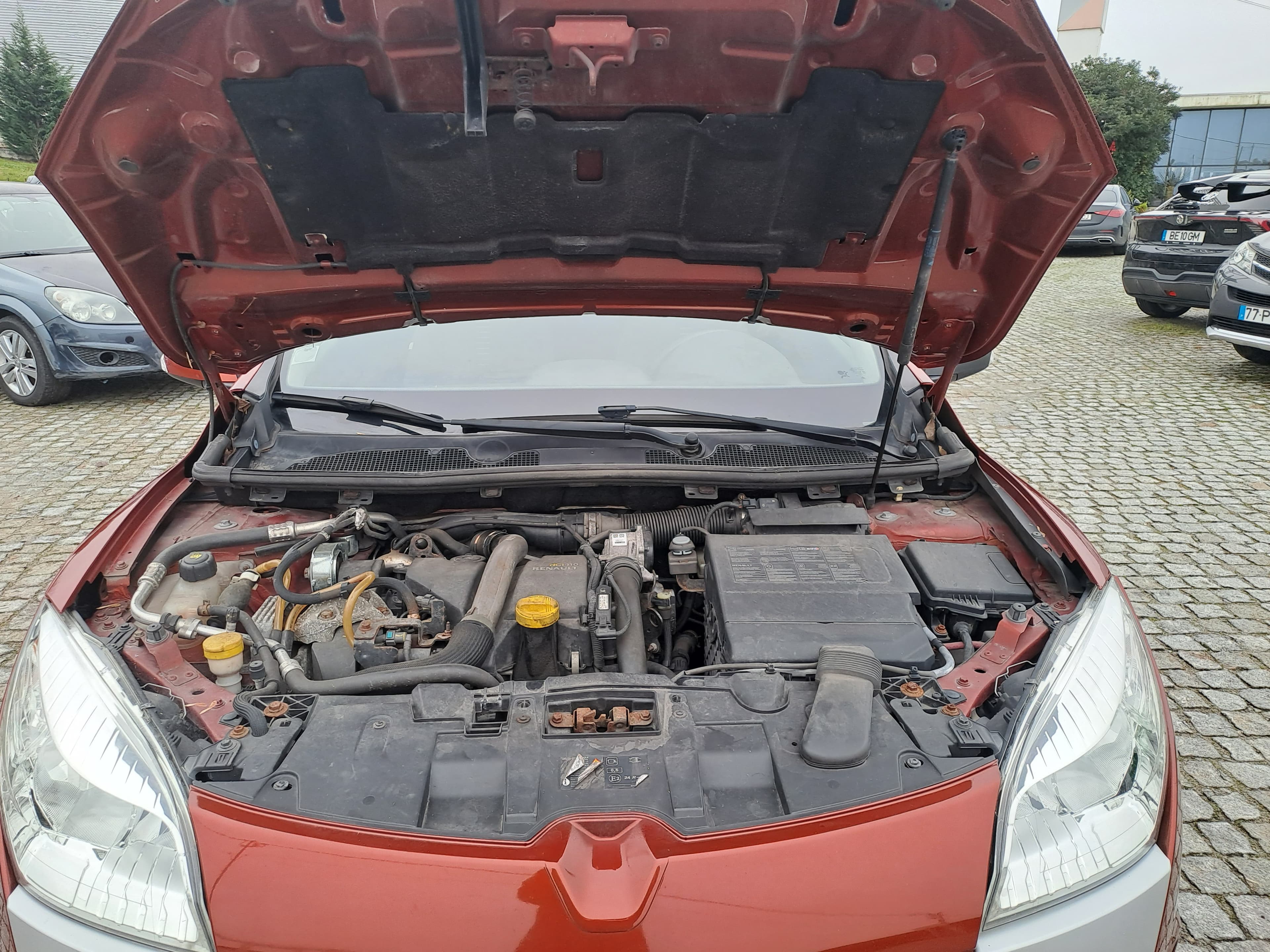Renault Mégane DCI · Ano 2010 — imagem 25
