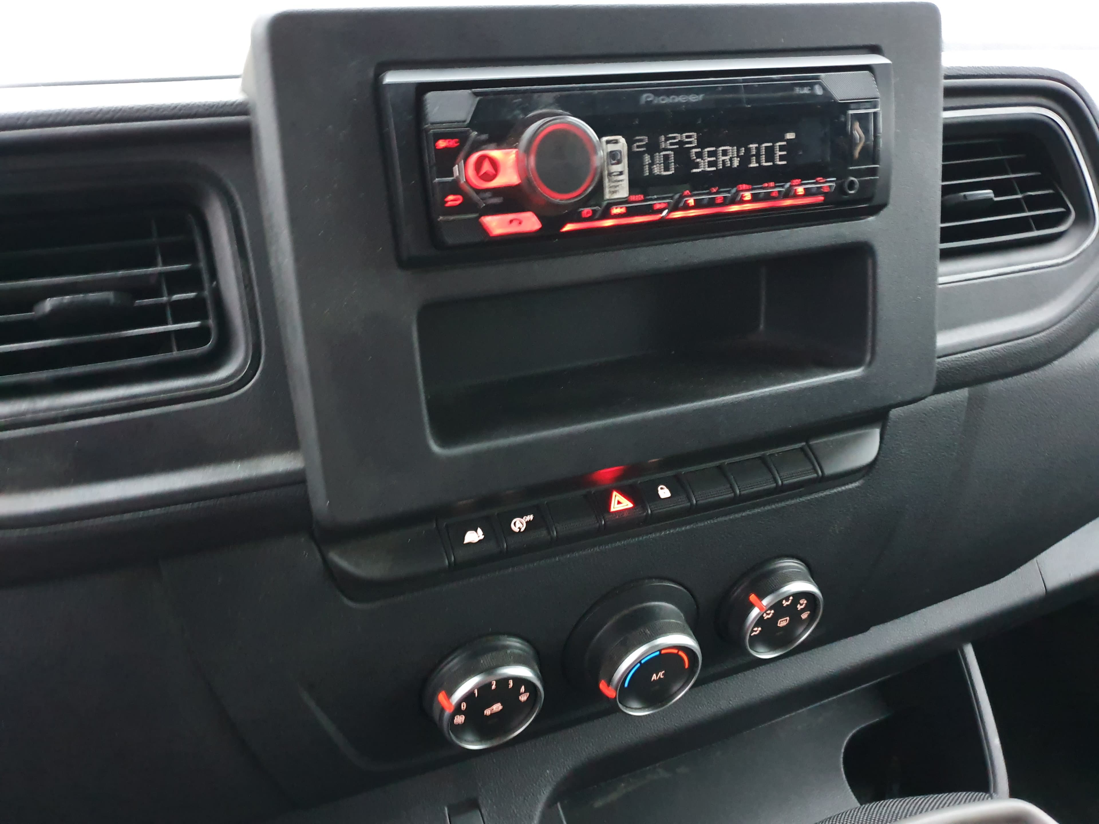 Renault Master · Ano 2021 — imagen 22