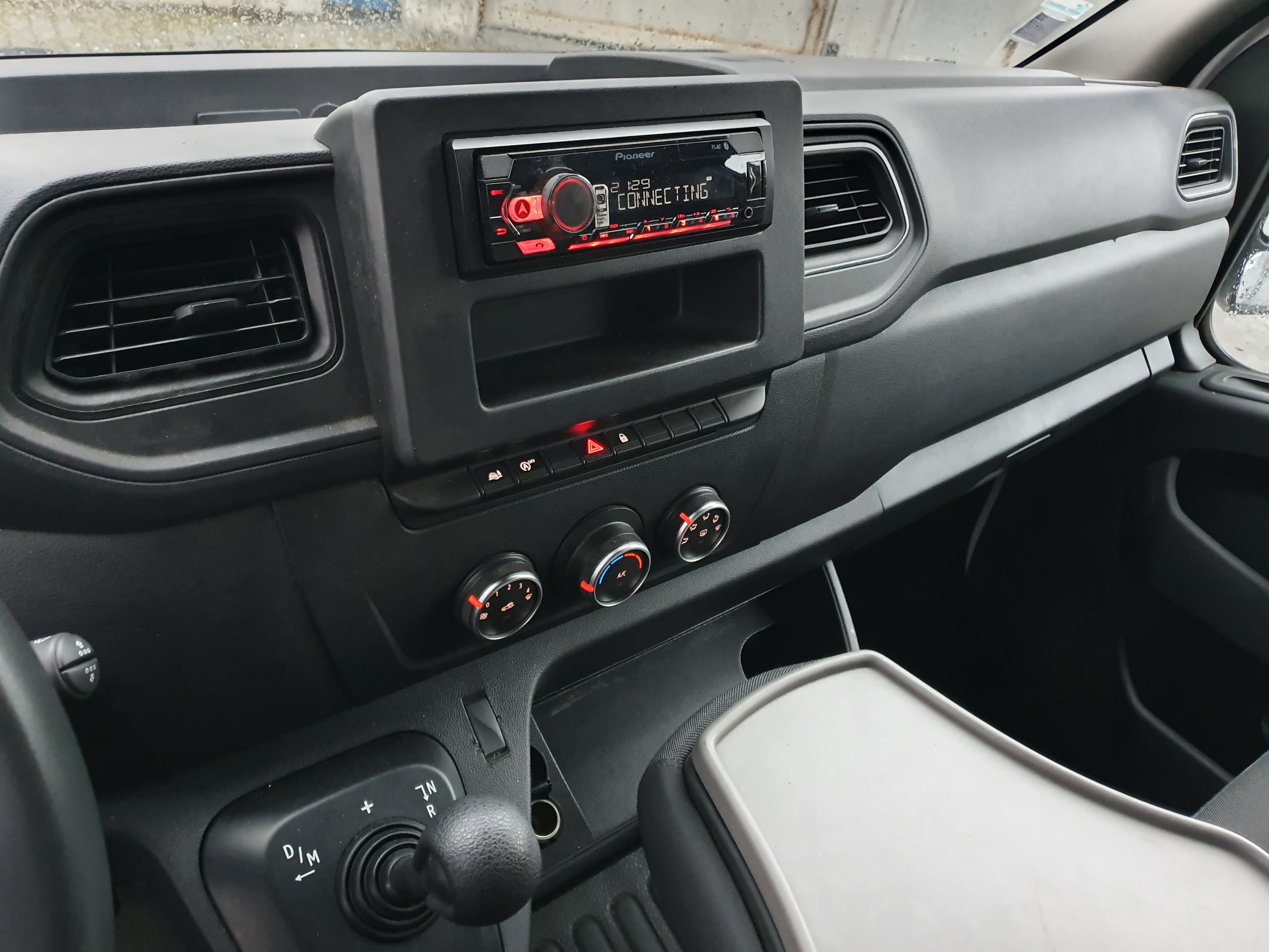 Renault Master · Ano 2021 — imagen 21