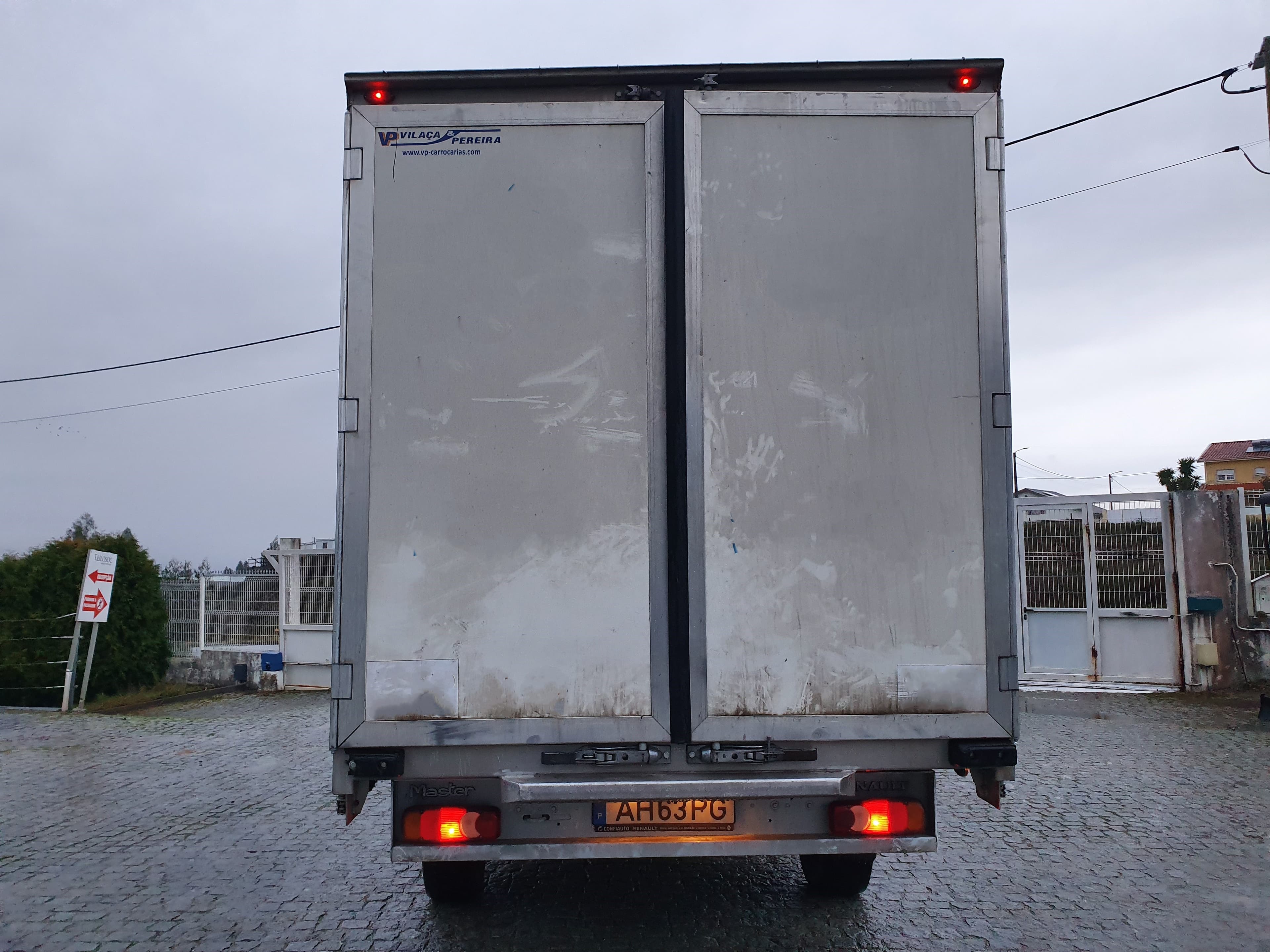 Renault Master · Ano 2021 — imagen 7