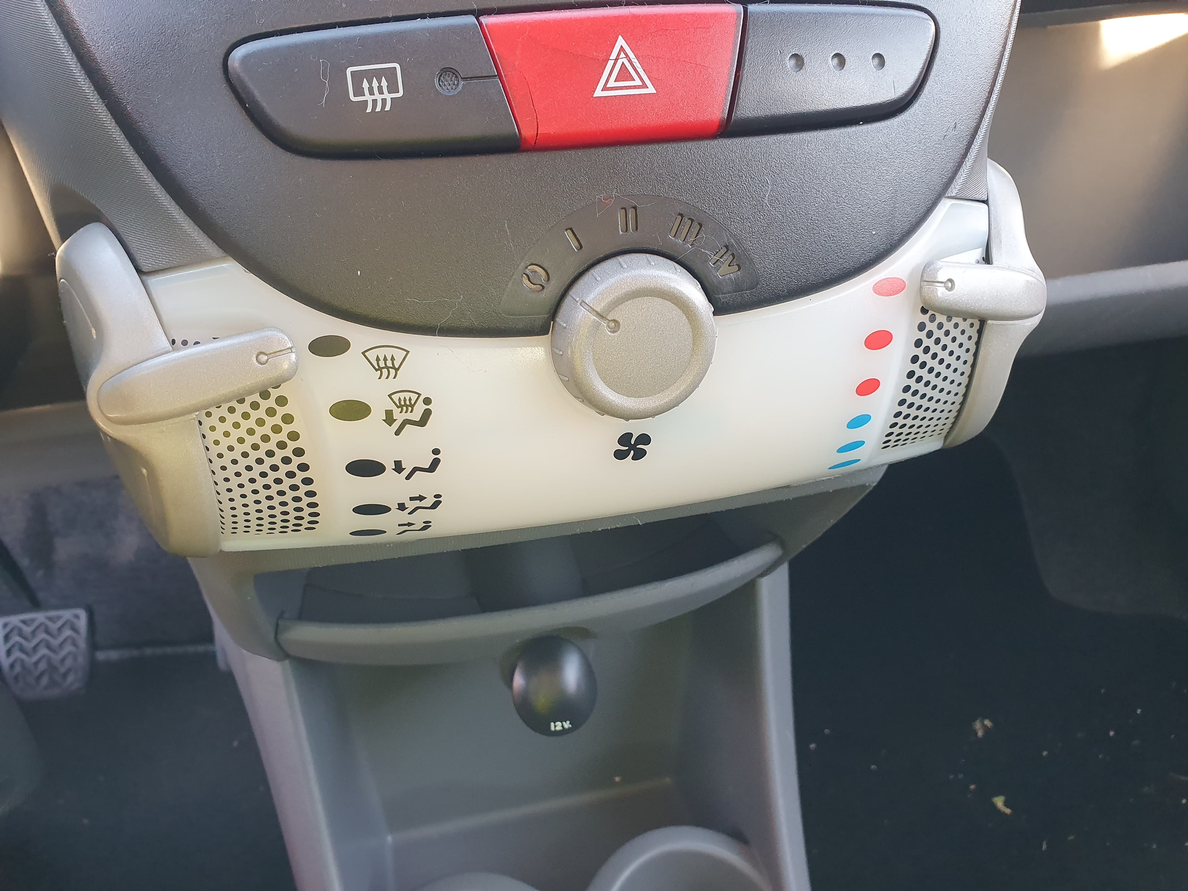 Citroën C1 · Ano 2009 — imagen 32