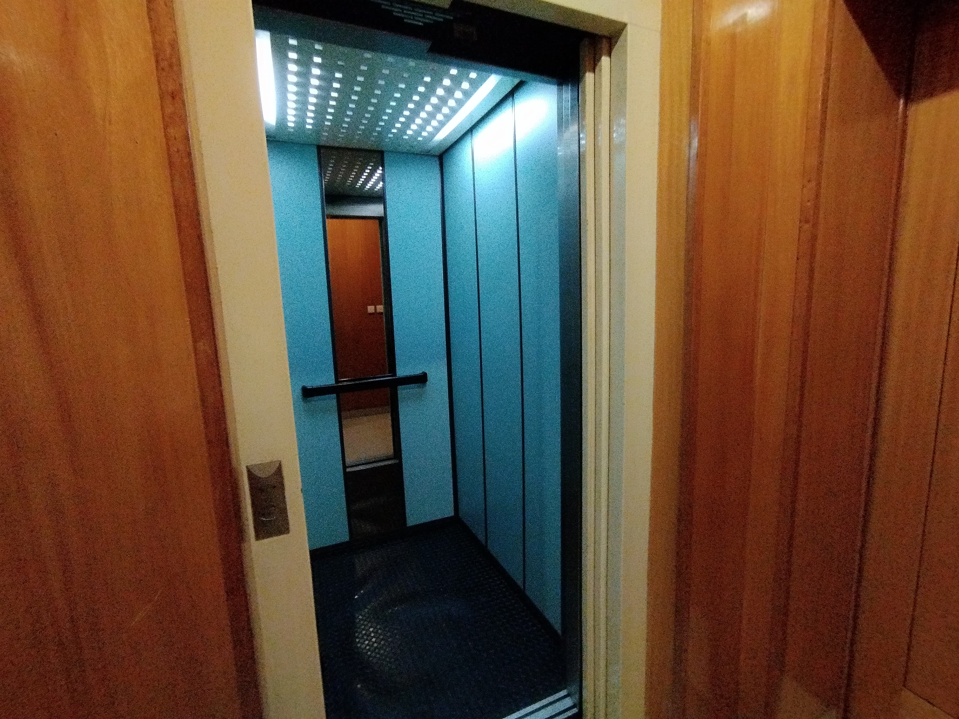 Apartamento T2 c/ Garagem · Guimarães — imagem 17