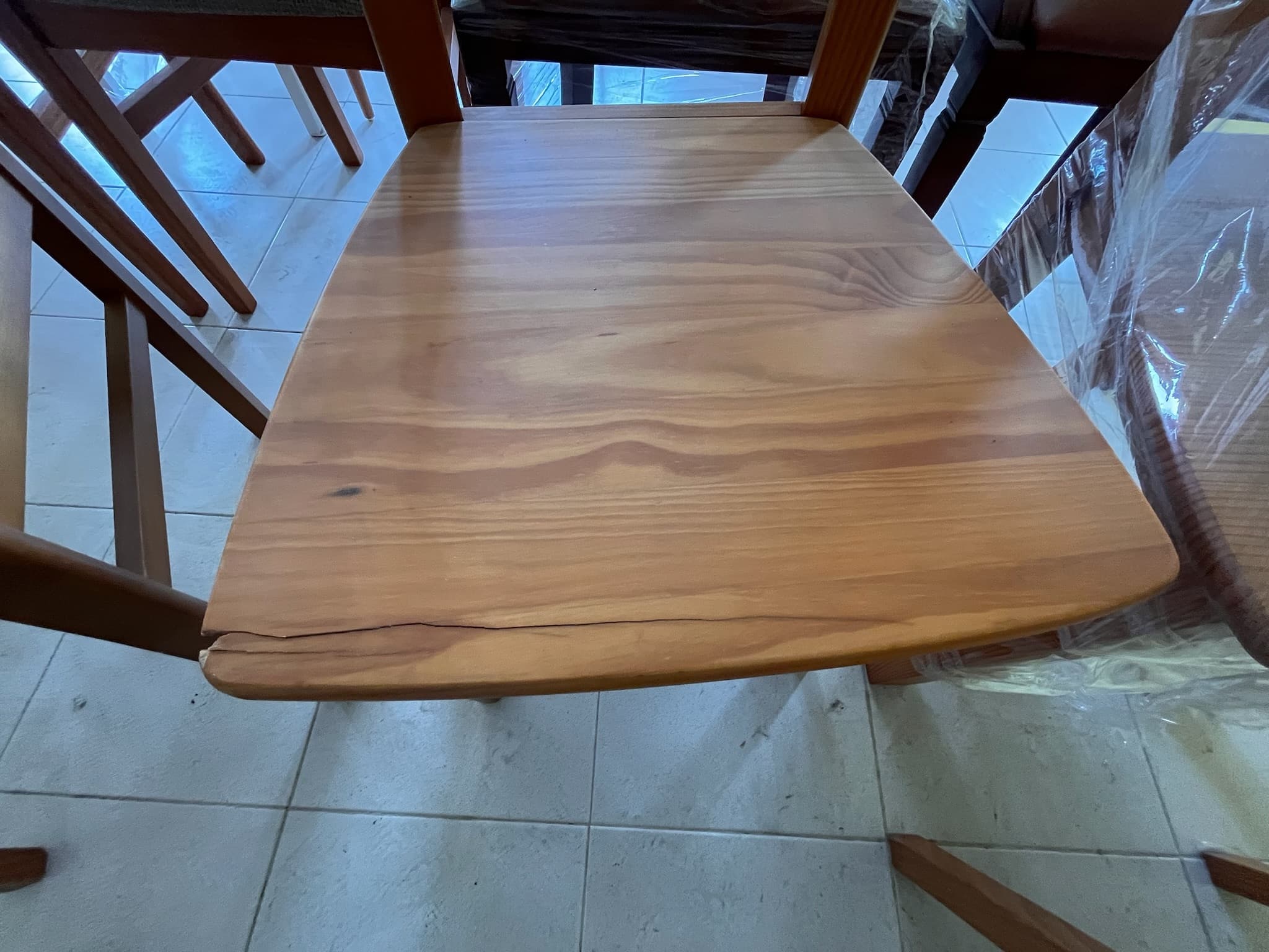 Cadeiras de madeira — imagen 3