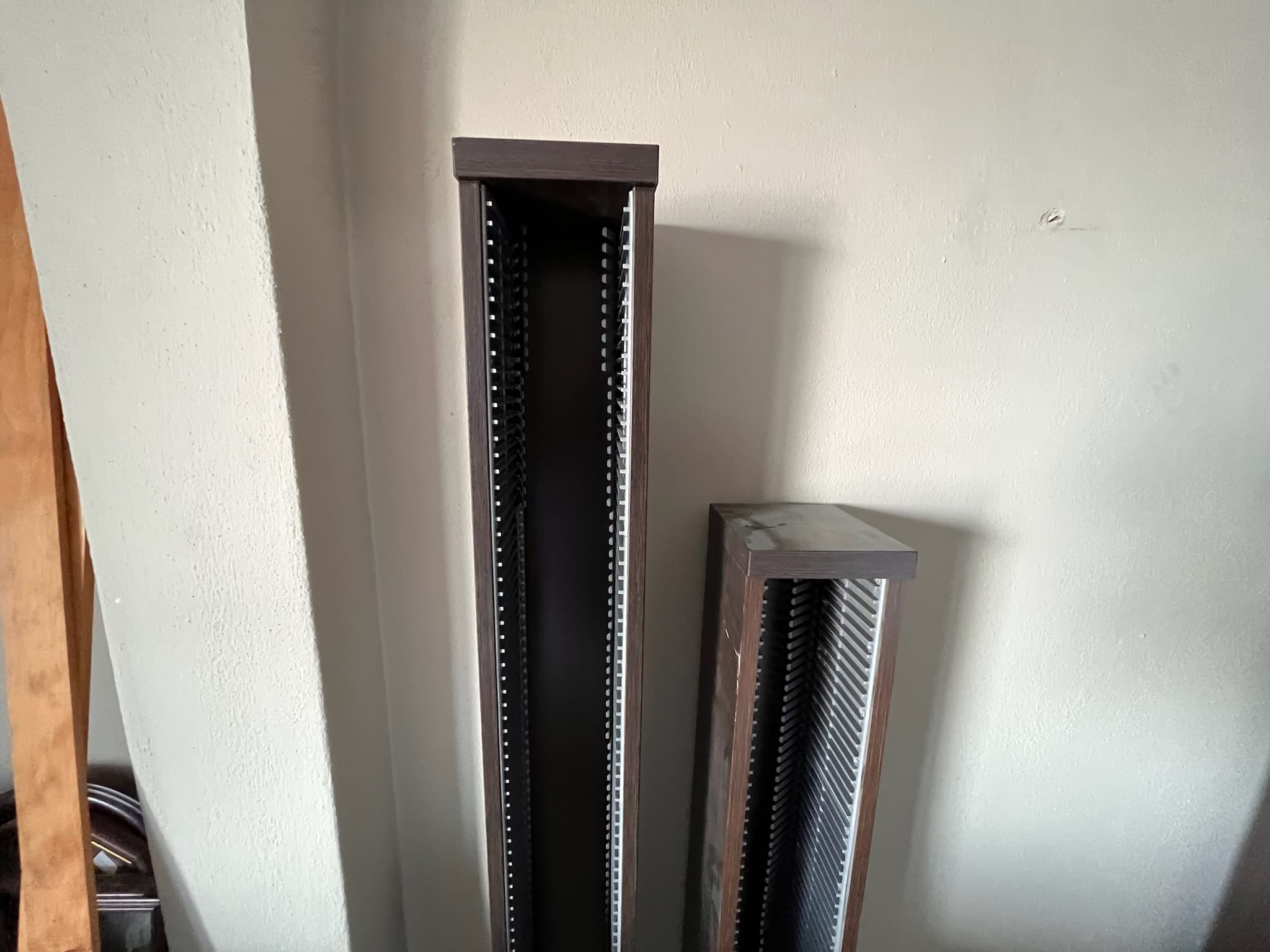 Móveis para CD e DVDs — imagem 3