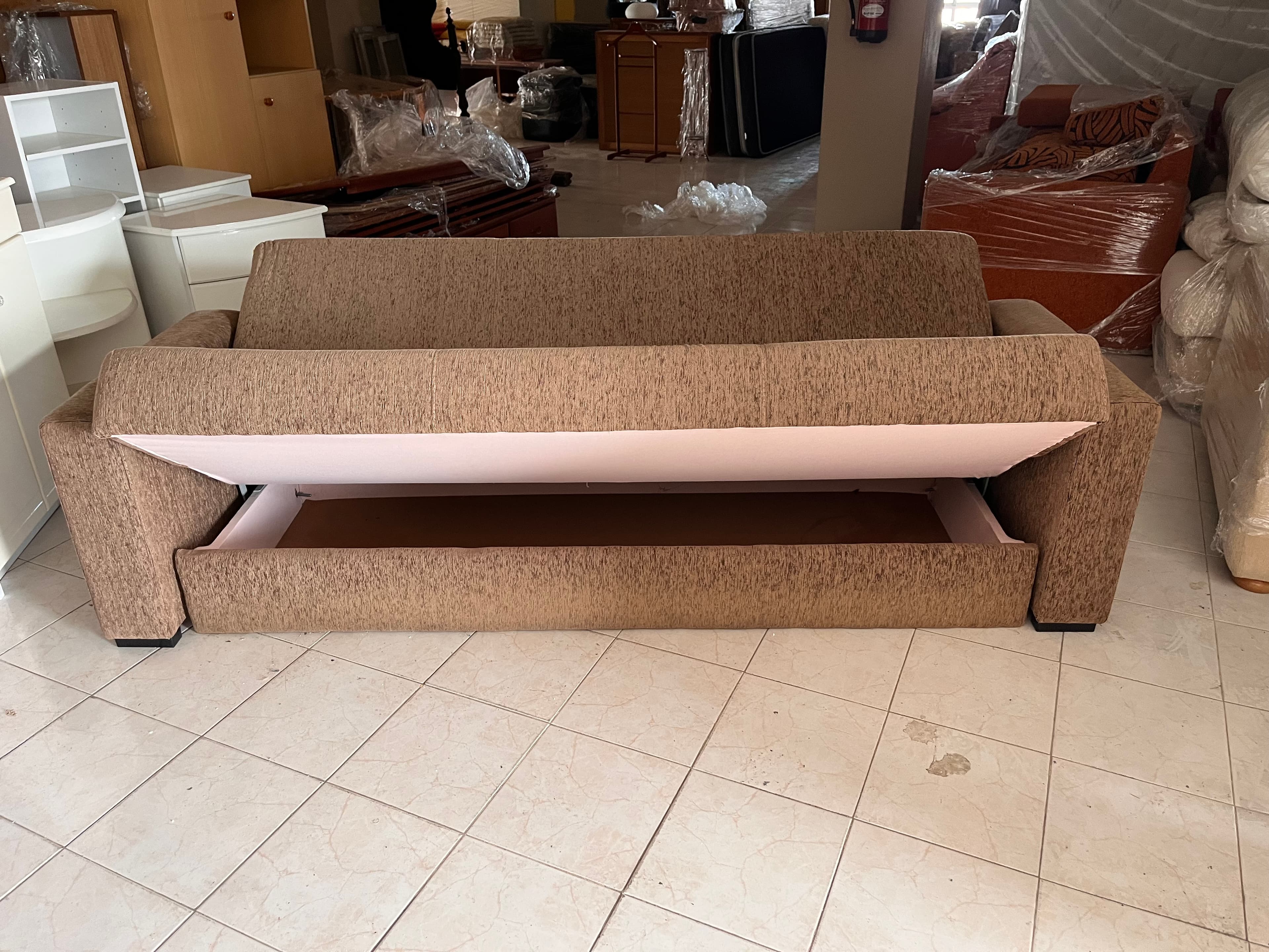 Sofá cama em tecido — imagem 3