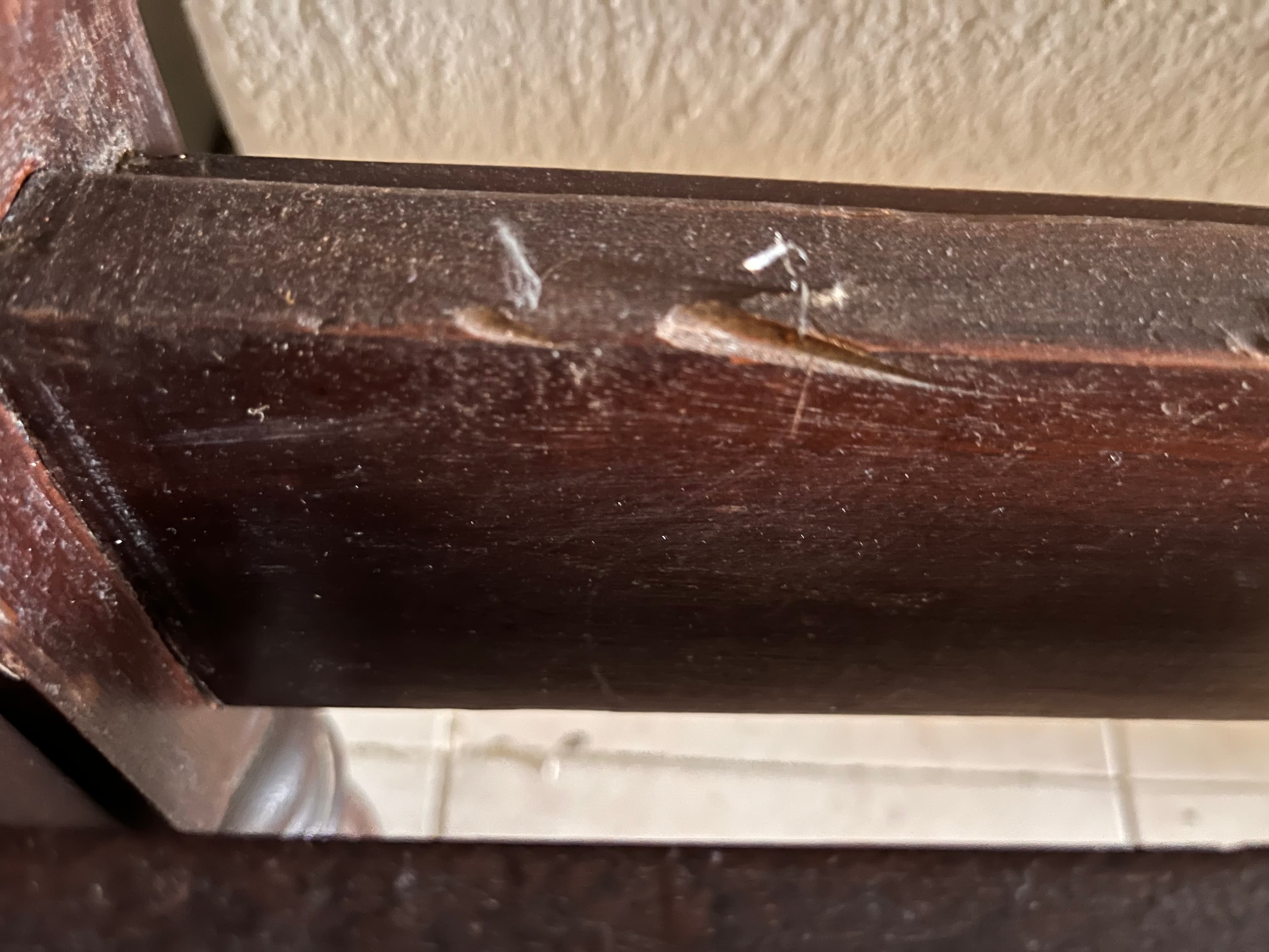 Cama de madeira entalhada — imagen 4