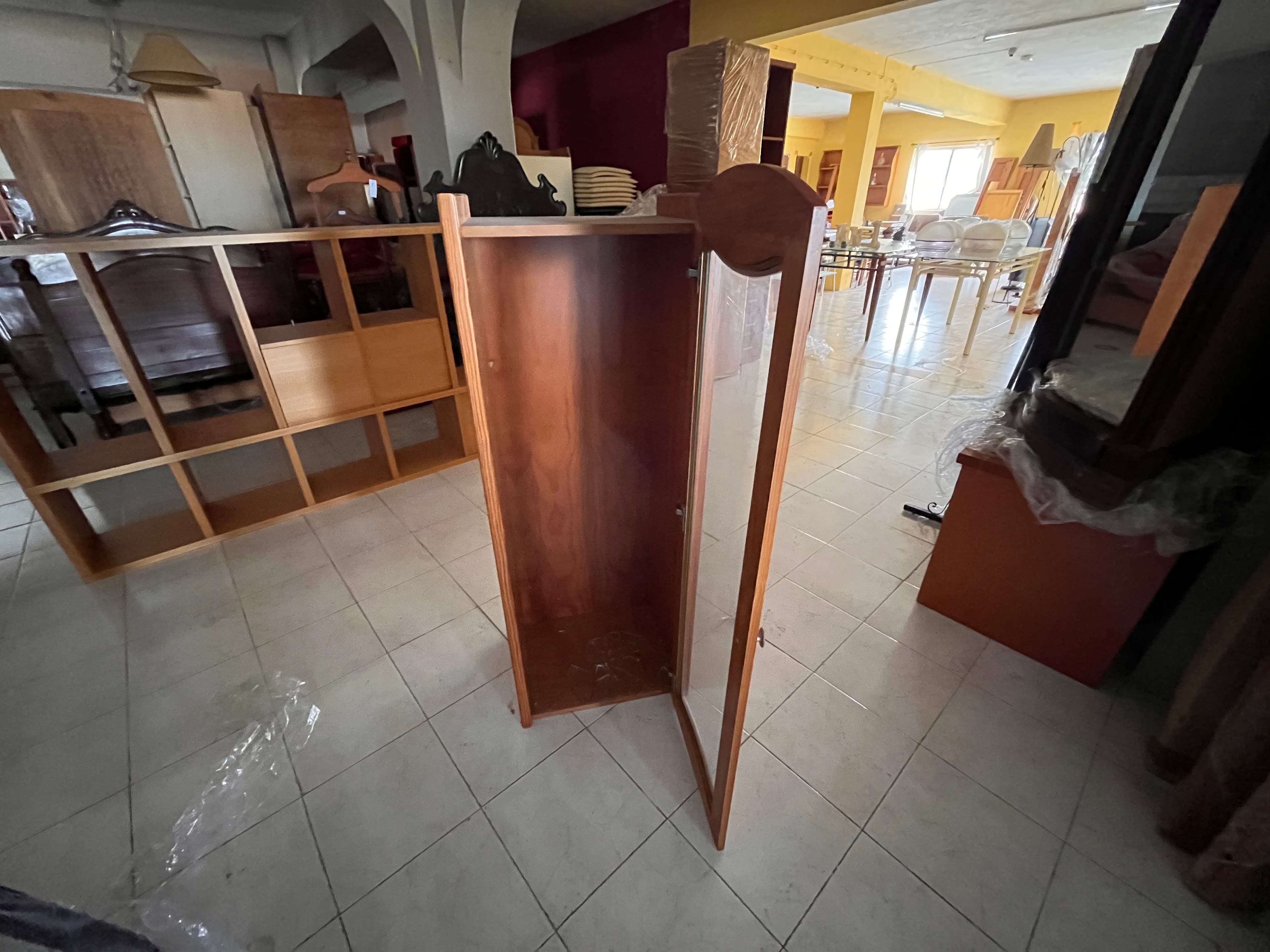 Mueble de madera — imagen 2