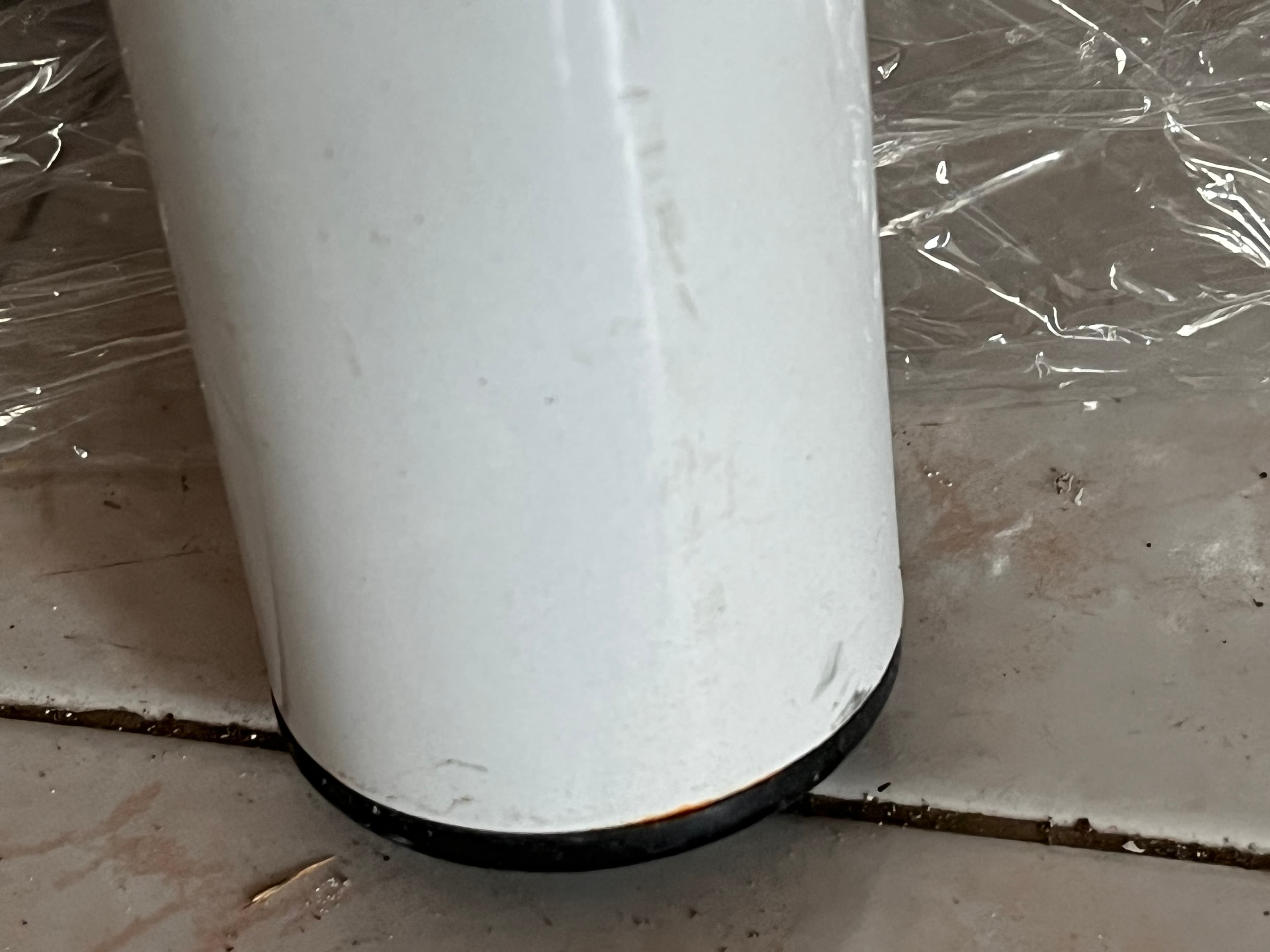 Cama com estrutura em ferro — imagen 3