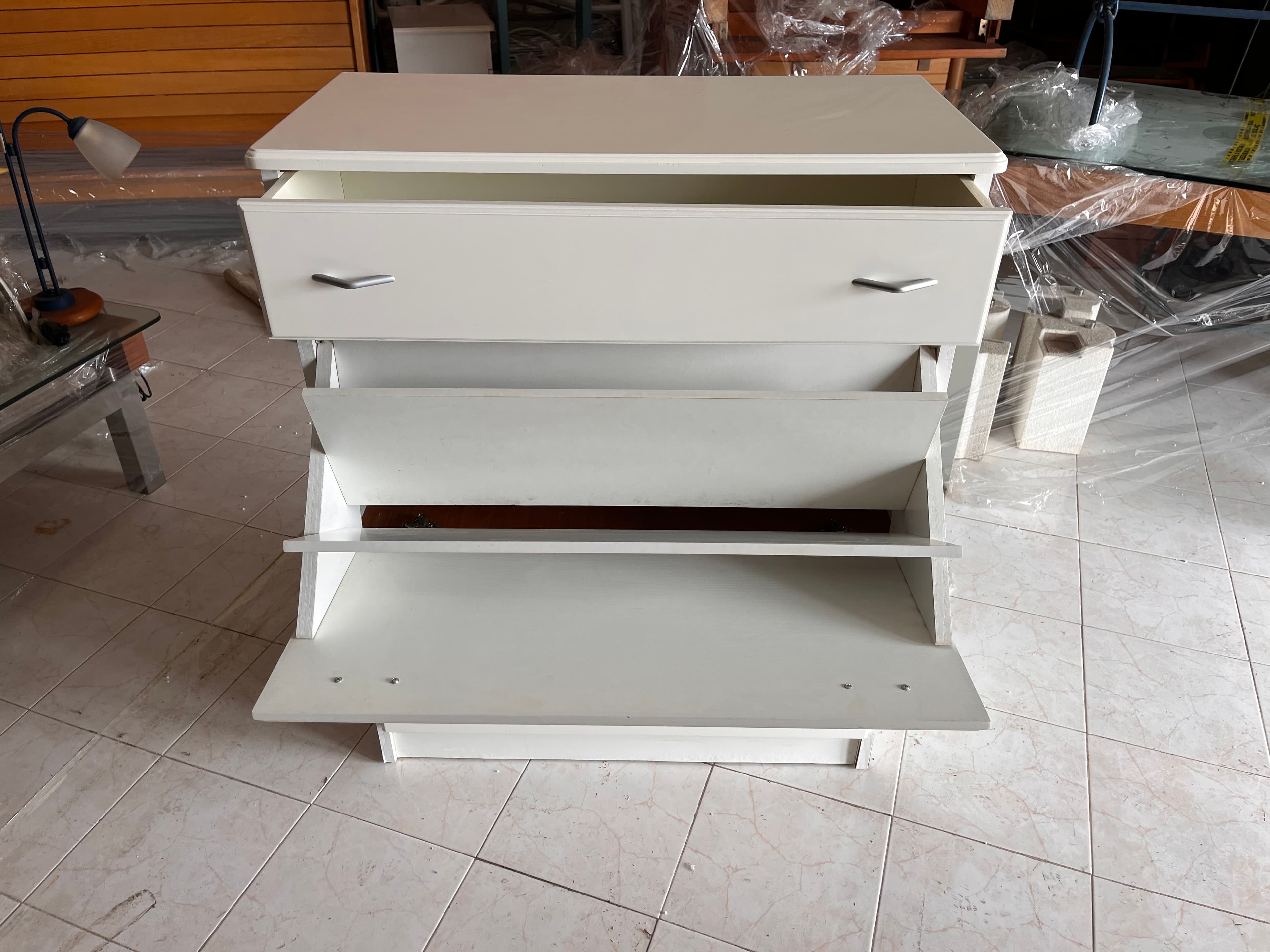 Sapateira de madeira — imagen 2