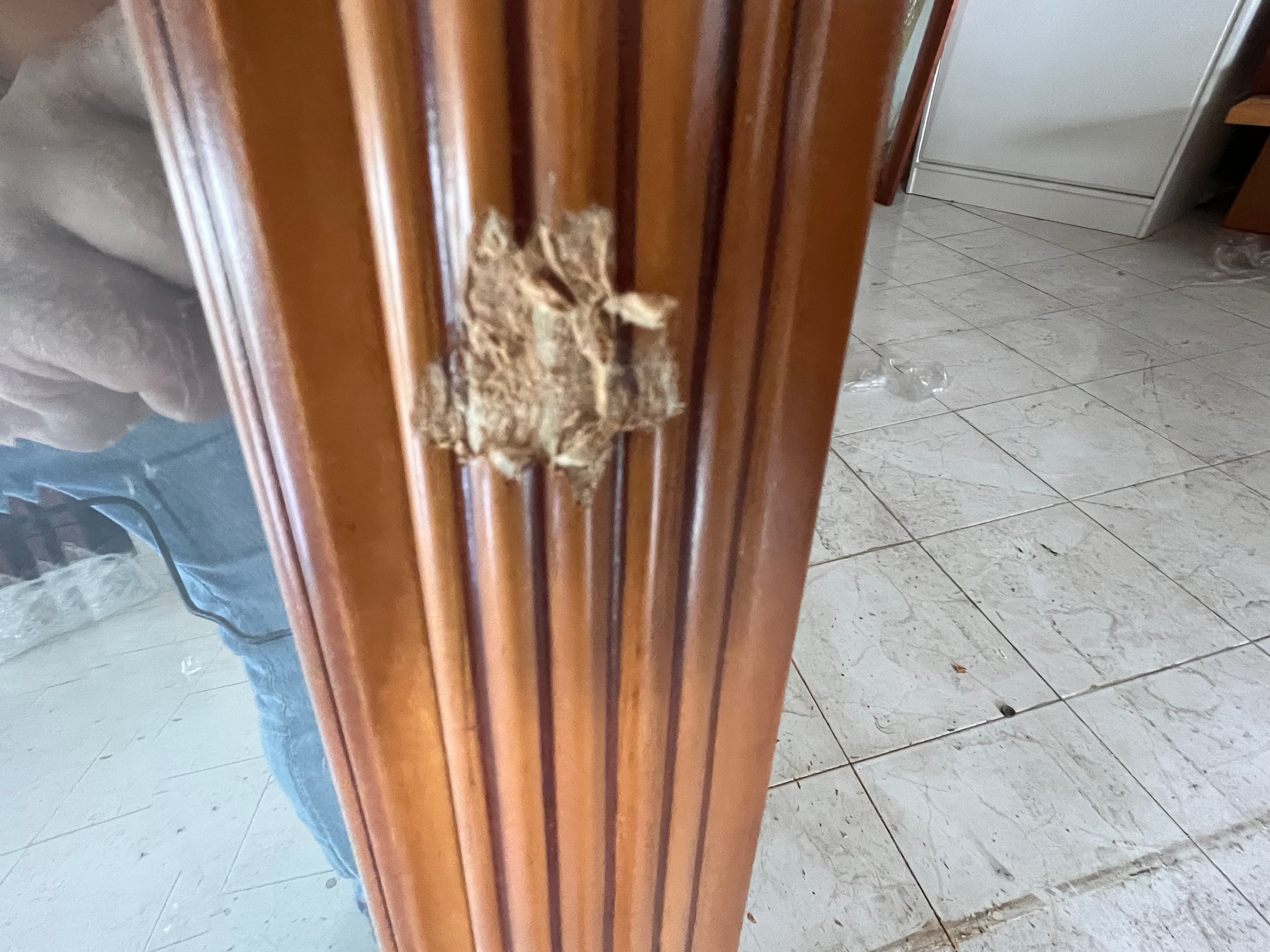 Miroir avec cadre en bois — image 2