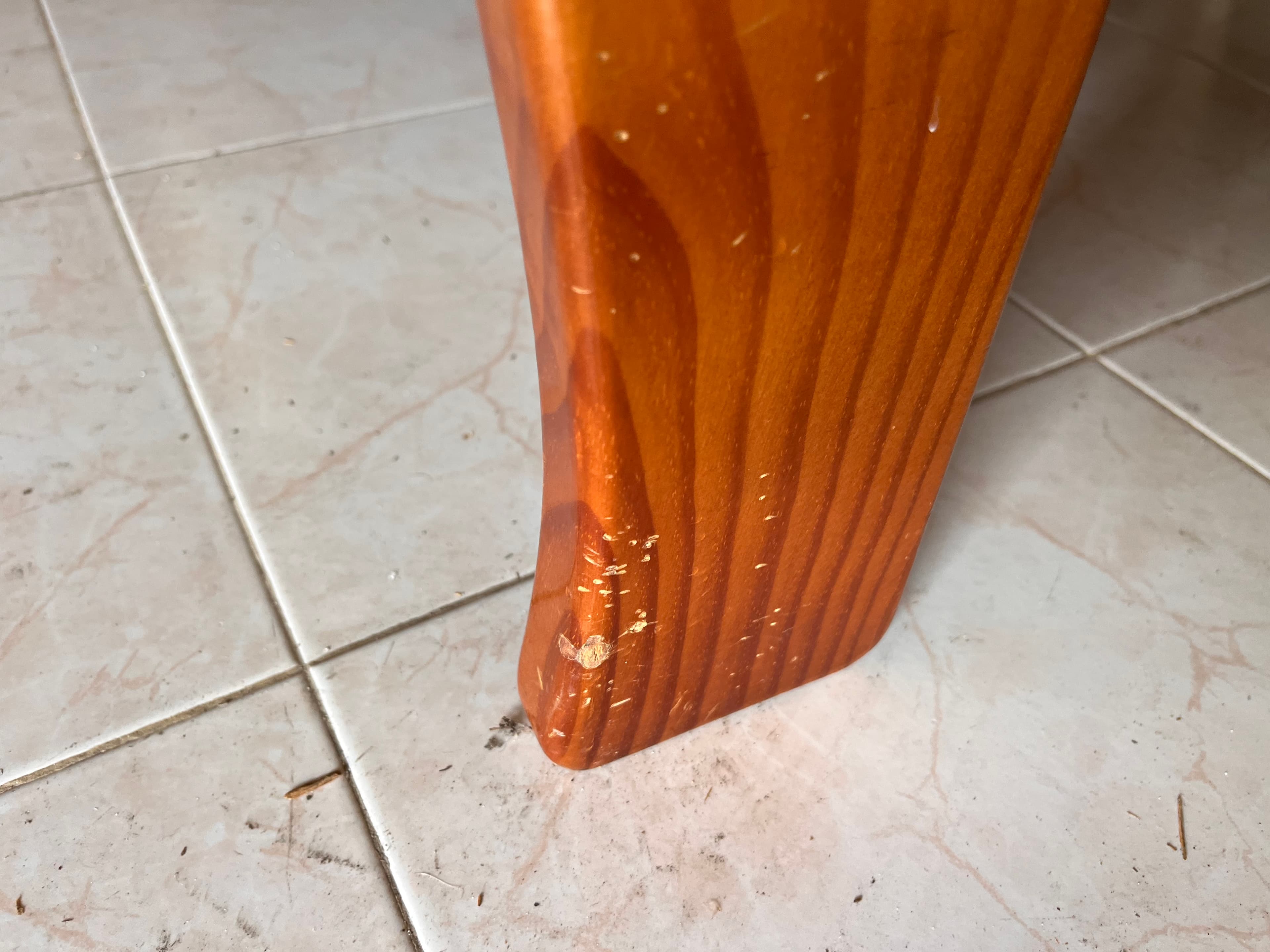 Sofá de três lugares — imagem 4