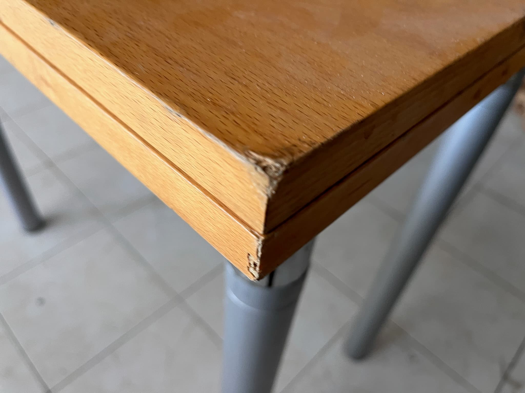 Mesa de madeira — imagen 3