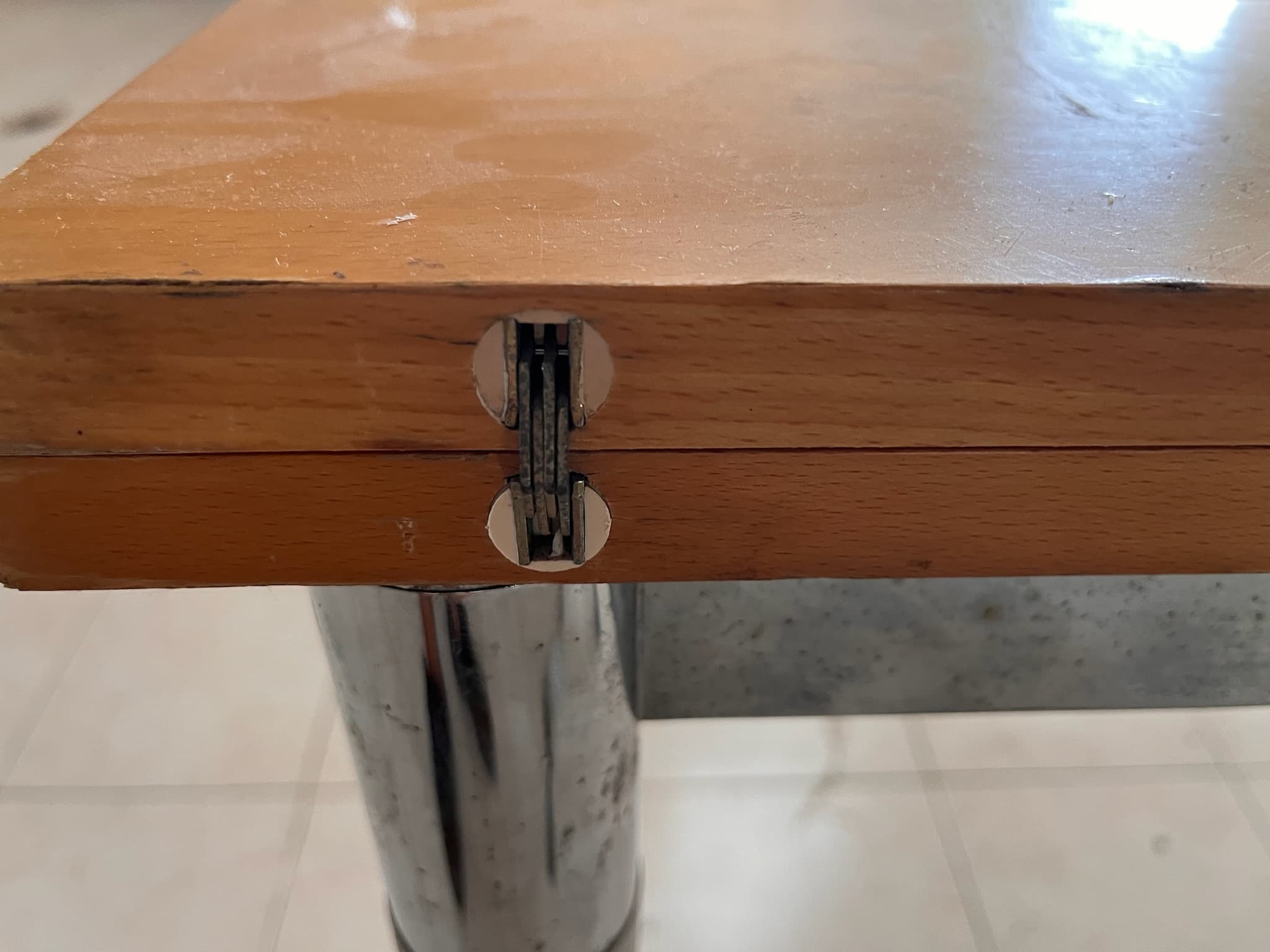 Mesa de madeira — imagen 4