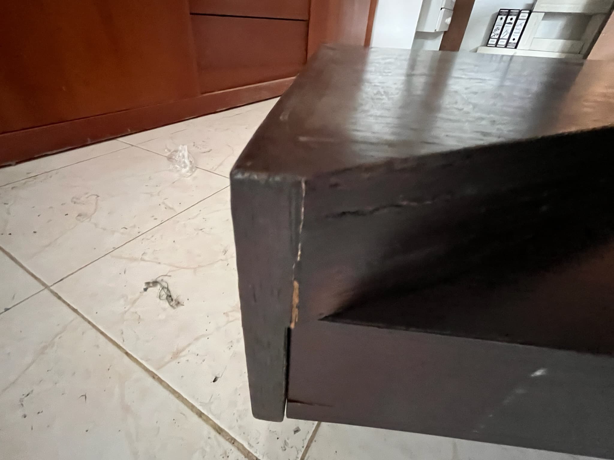 Mesa de centro em madeira — imagen 2