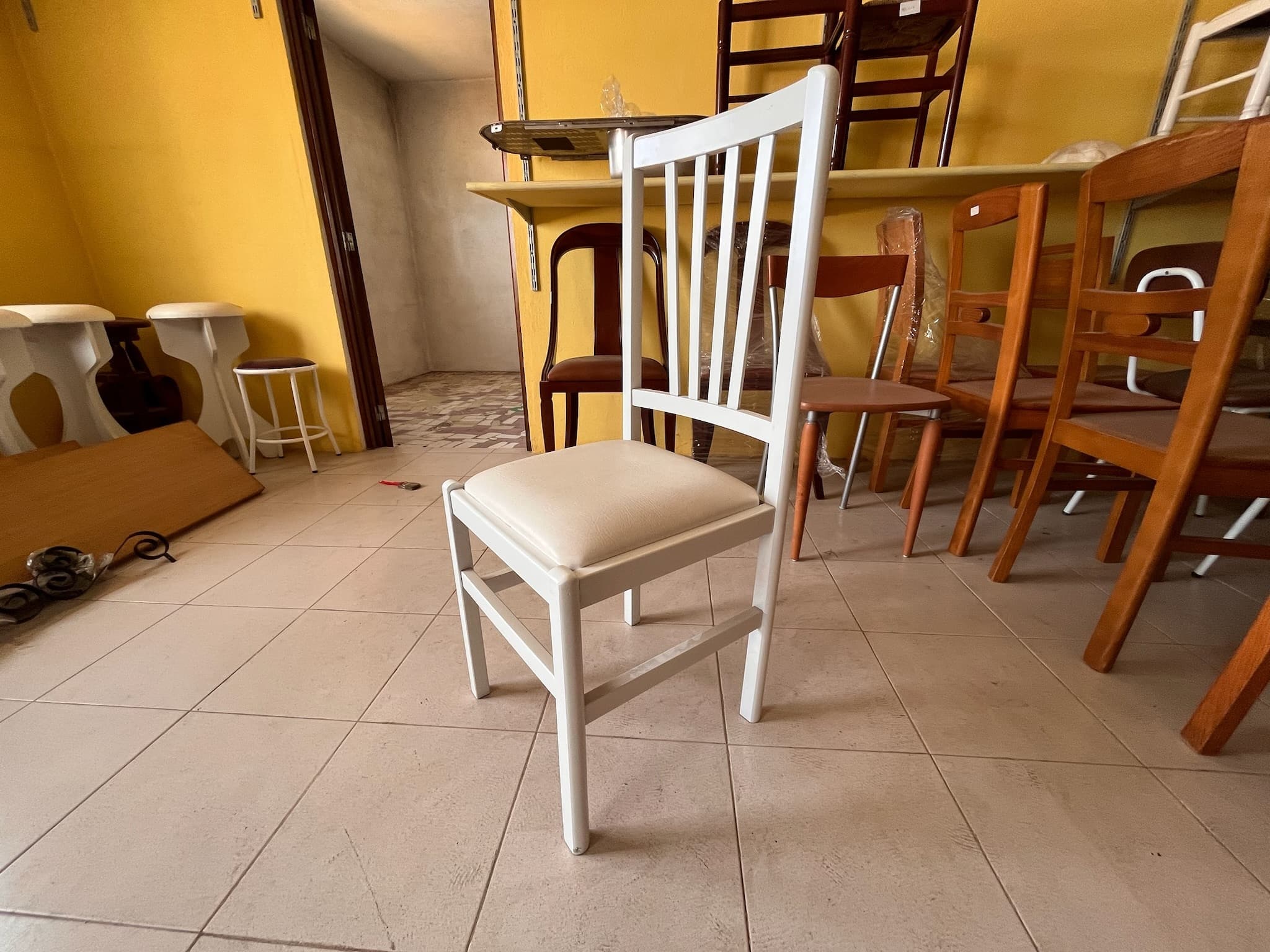 Lotes 1 a 35 · Cadeiras — imagen 34