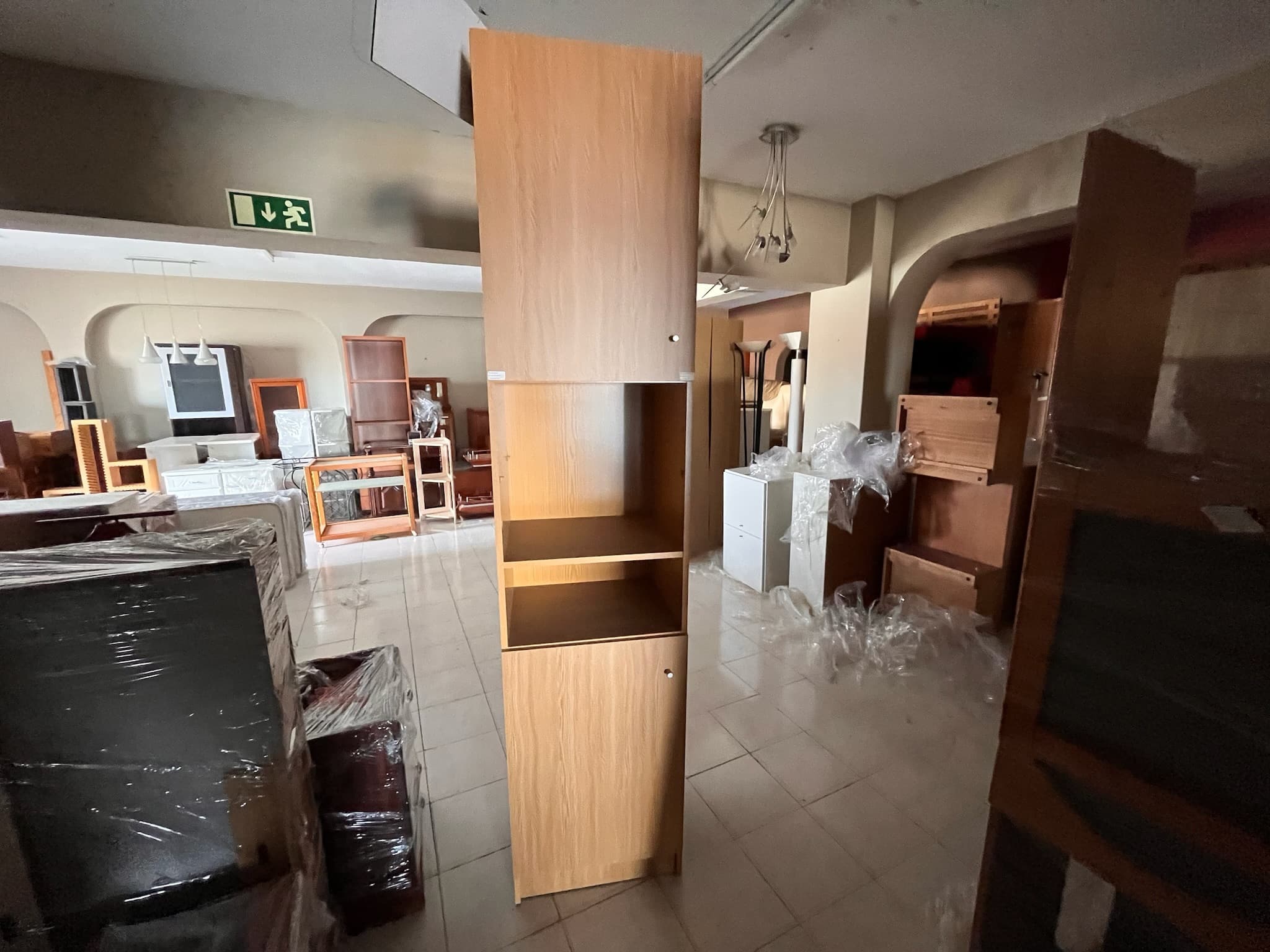 Lotes 141 a 175 · Mobiliário · Artigos de Decoração — imagen 34