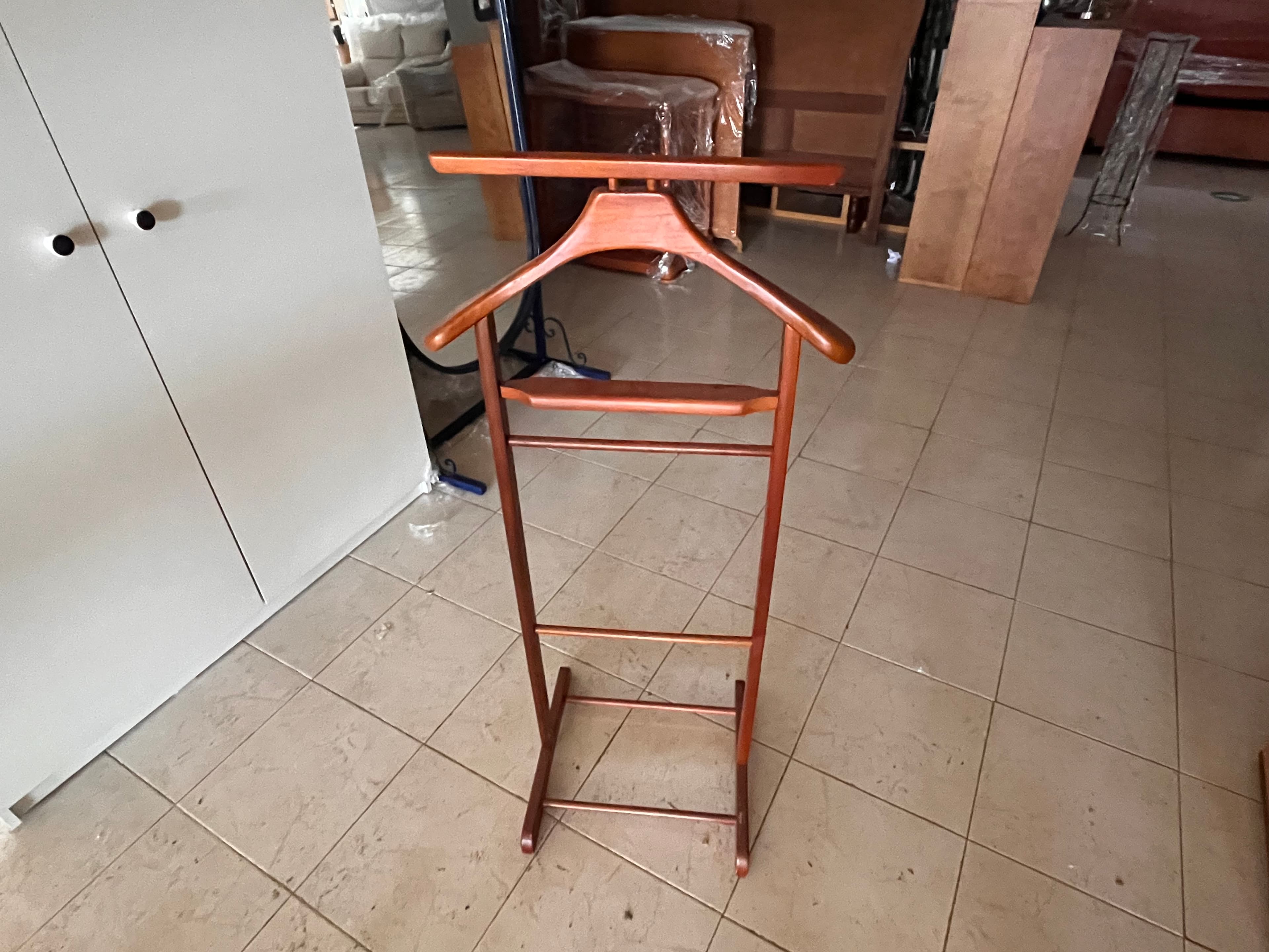 Lotes 211 a 245 · Mobiliário · Artigos de Decoração — imagem 22