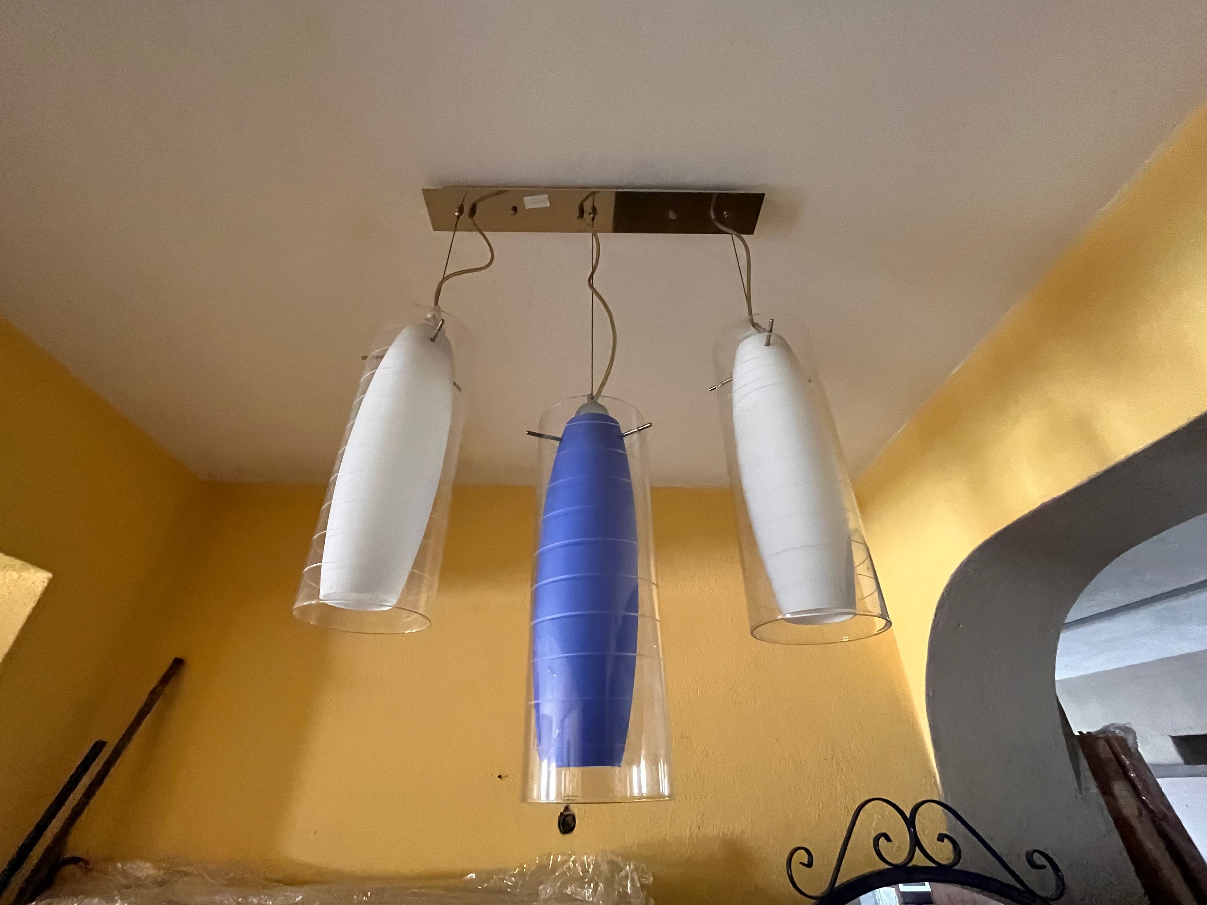 Lotes 246 a 280 · Mobiliário · Artigos de Decoração — image 6