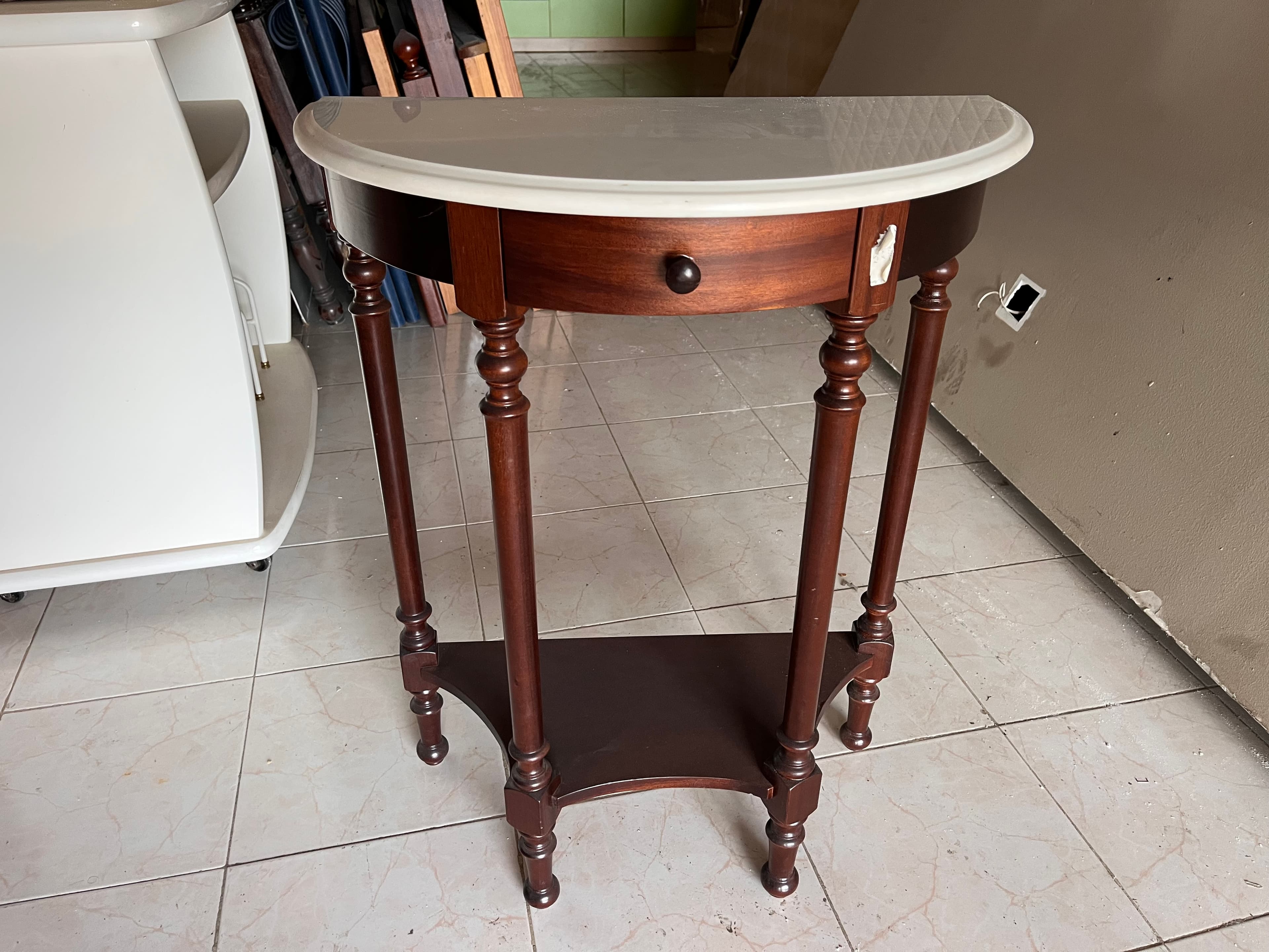 Lotes 246 a 280 · Mobiliário · Artigos de Decoração — image 10