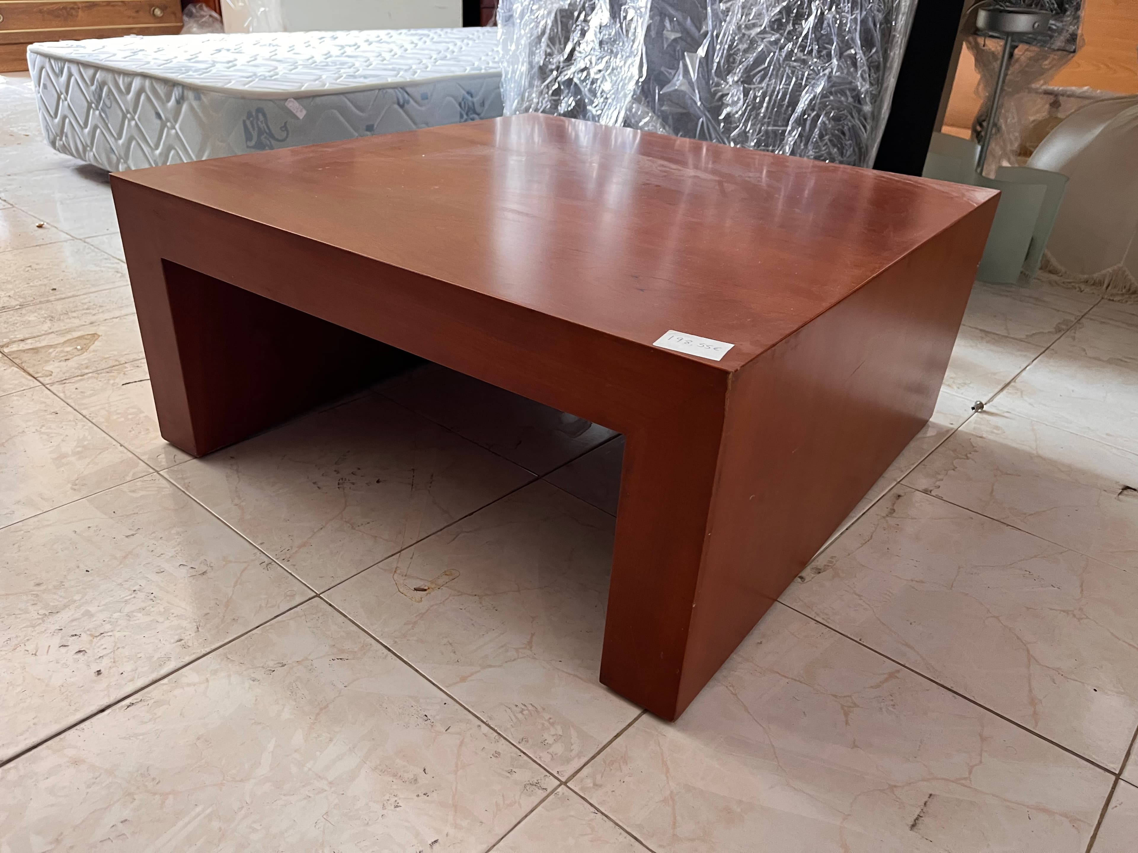 Lotes 351 a 385 · Mobiliário · Artigos de Decoração — imagen 32