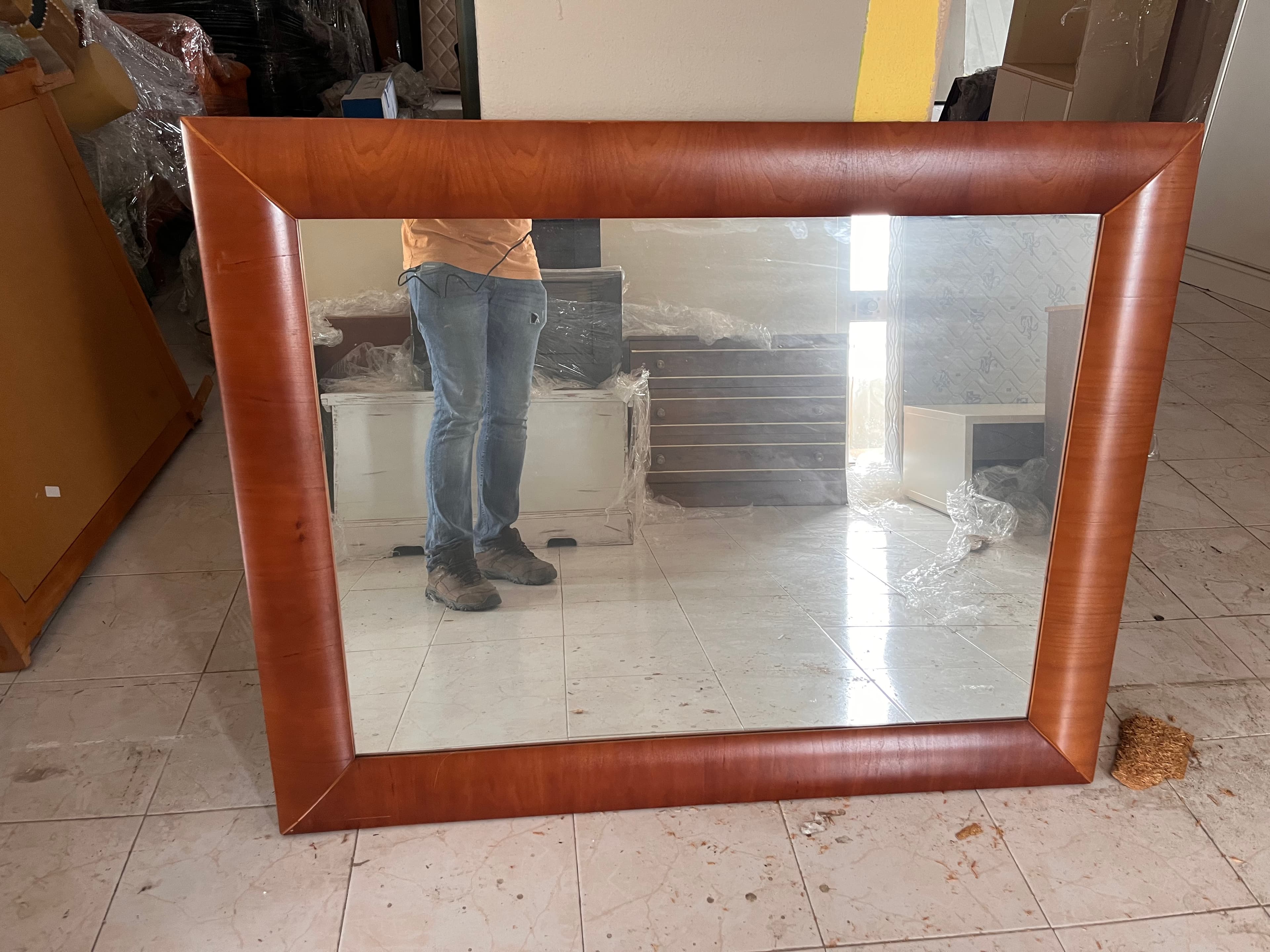 Lotes 386 a 420 · Mobiliário · Artigos de Decoração — imagen 1
