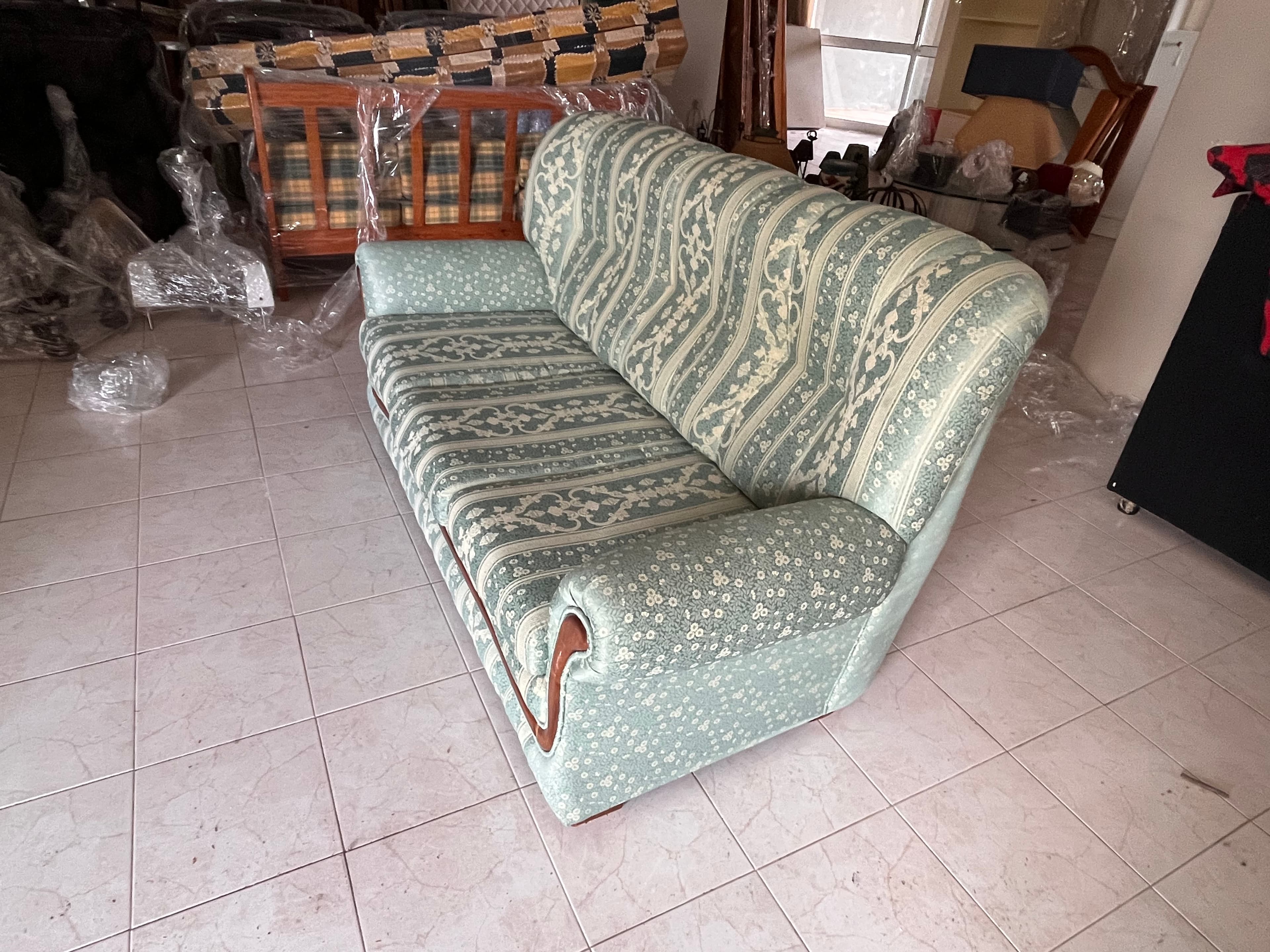 Lotes 386 a 420 · Mobiliário · Artigos de Decoração — imagen 9