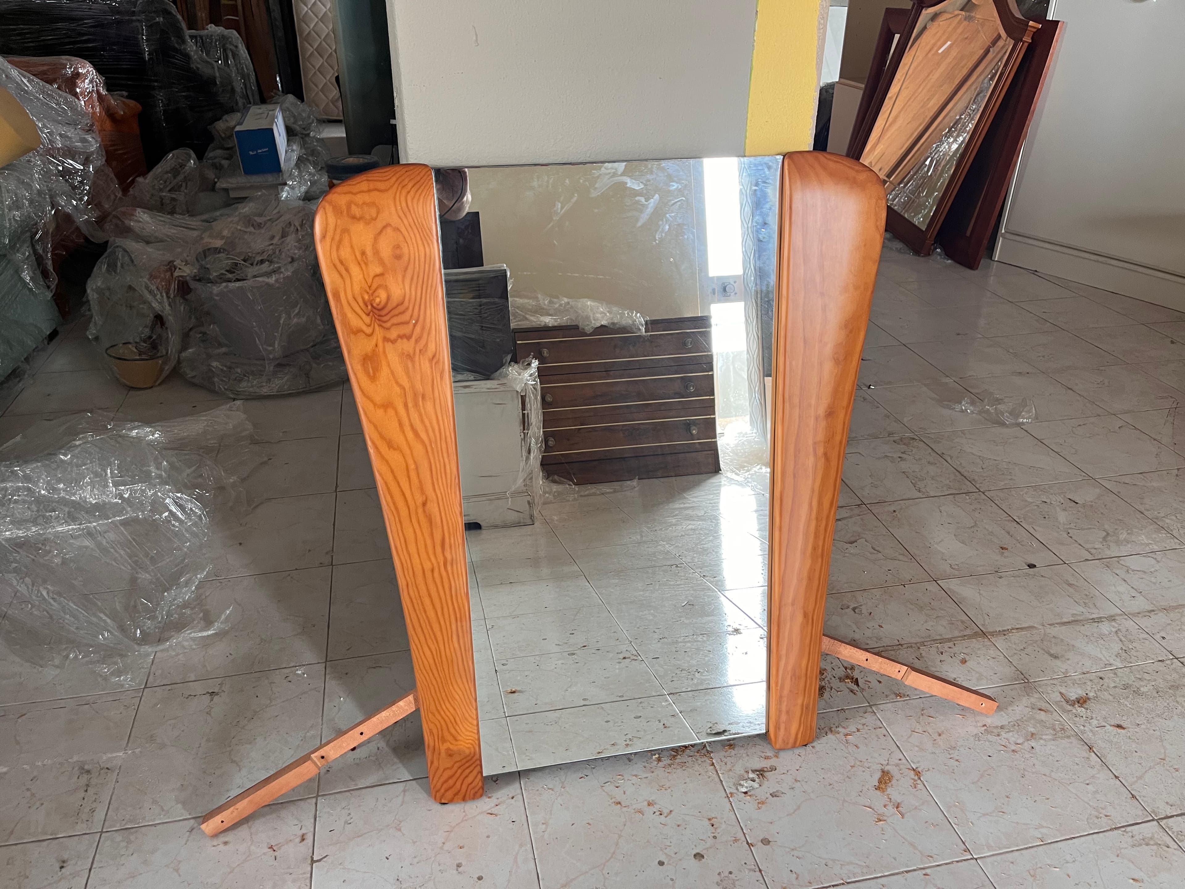 Lotes 386 a 420 · Mobiliário · Artigos de Decoração — imagen 7