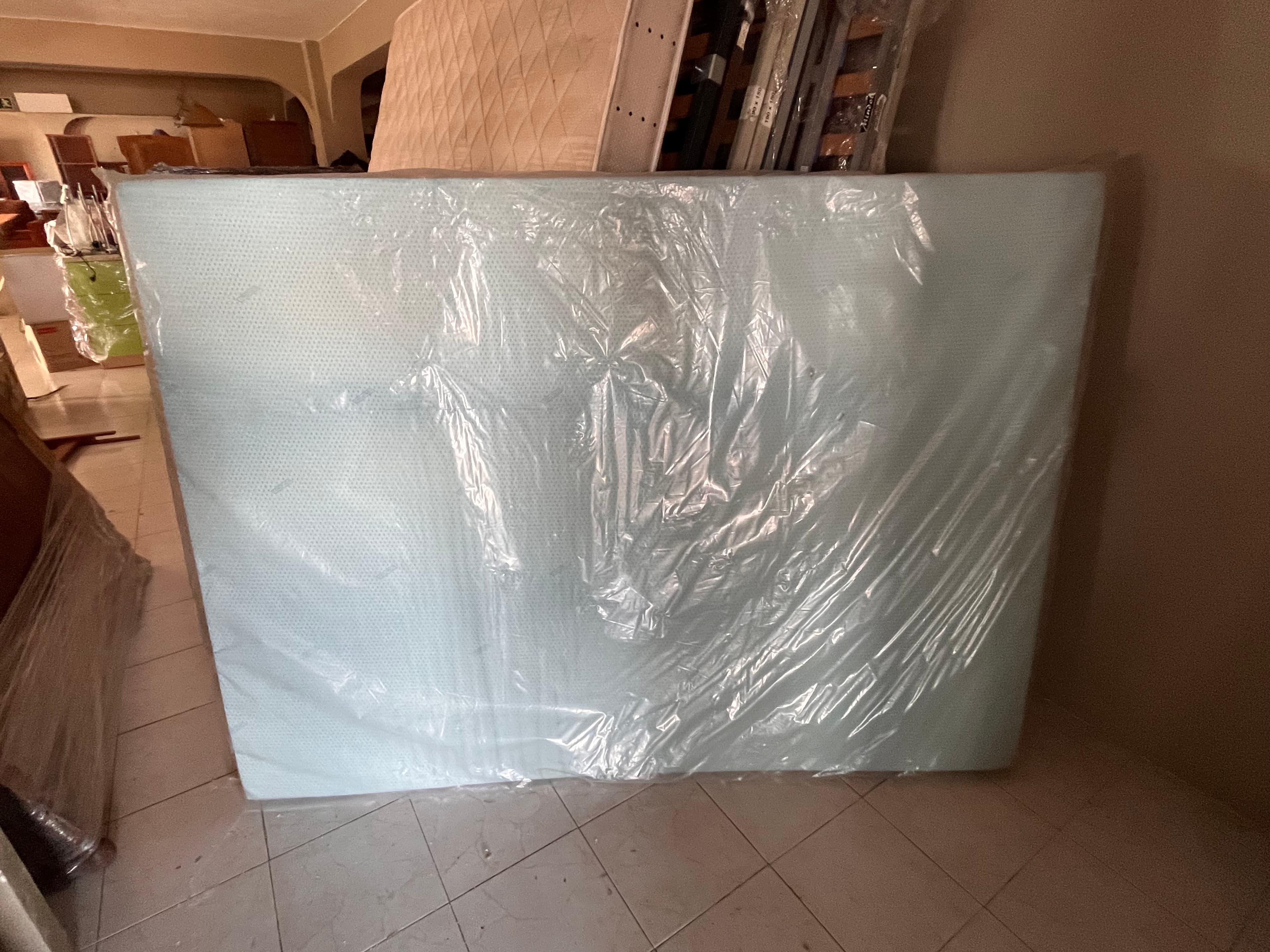 Lotes 421 a 455 · Mobiliário · Artigos de Decoração — imagen 14