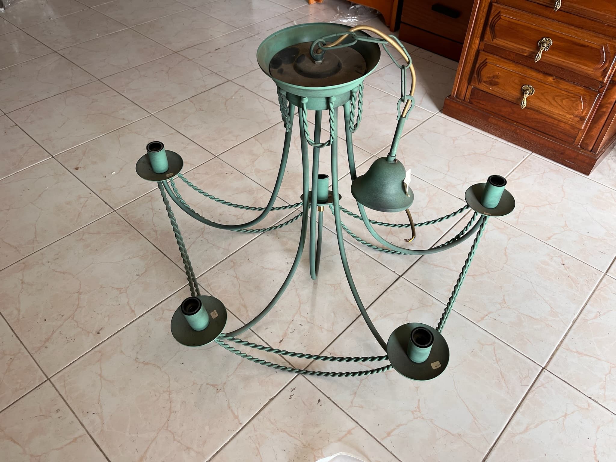 Lotes 596 a 630 · Candeeiros — imagem 30
