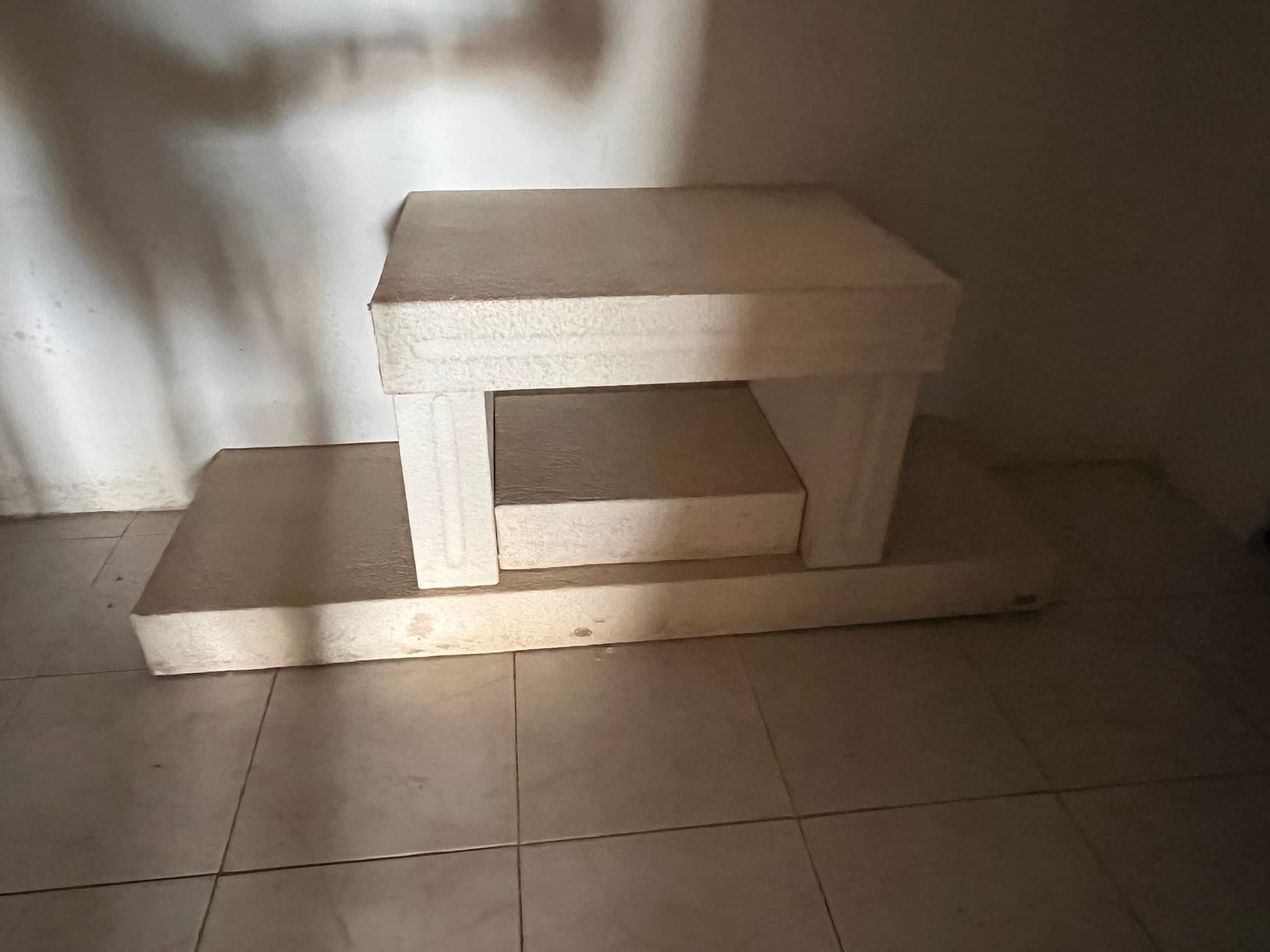 Lotes 631 a 665 · Mobiliário · Artigos de Decoração — imagen 15