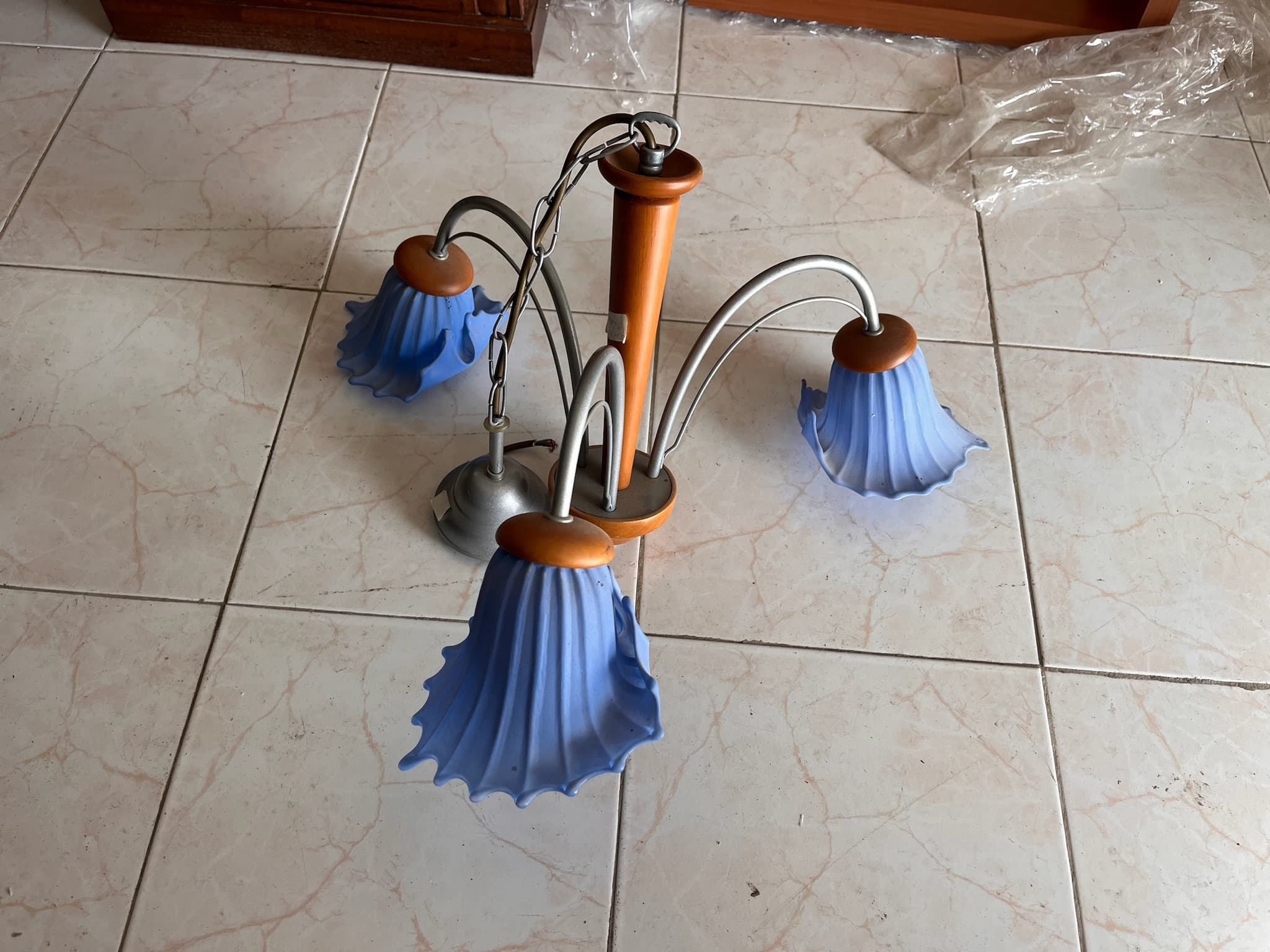 Lotes 631 a 665 · Mobiliário · Artigos de Decoração — imagen 4