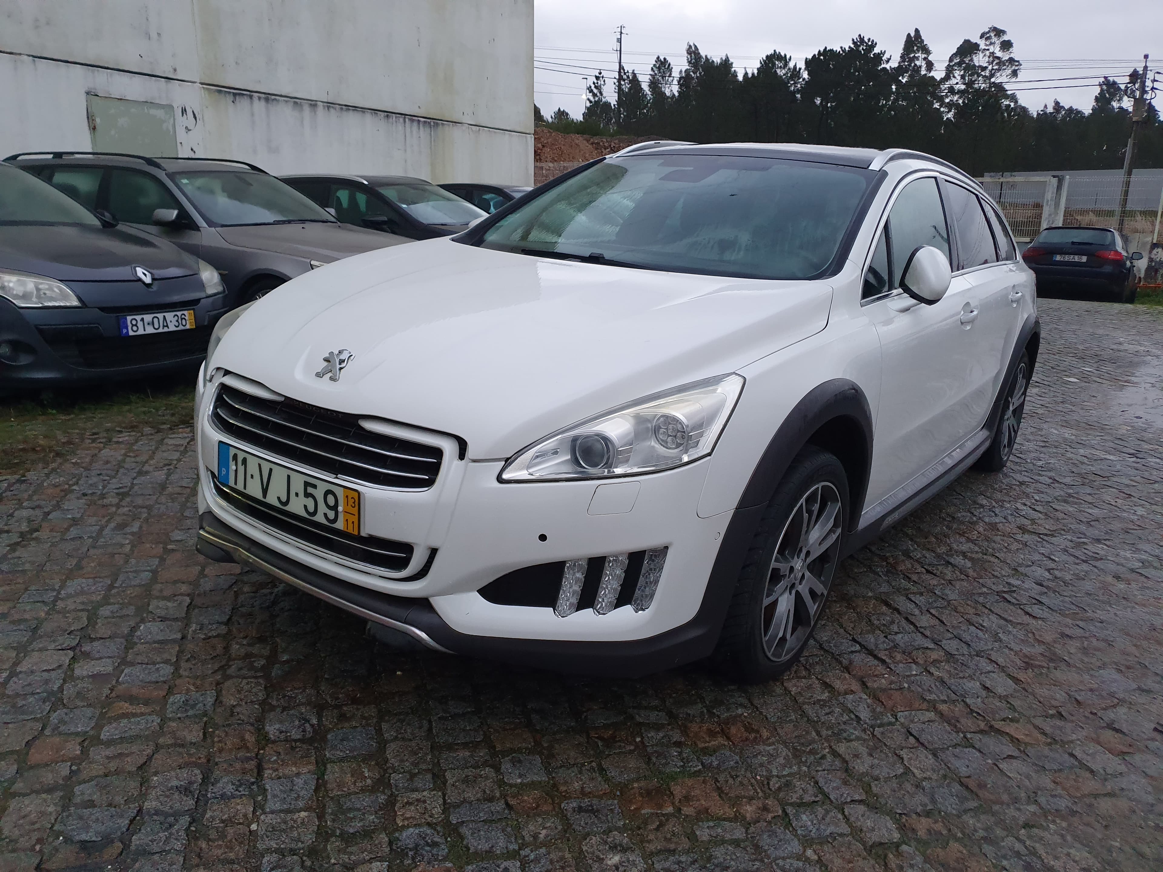 Peugeot 508 2.0 HDi RXH Hybrid4 · Ano 2013 — imagem 1