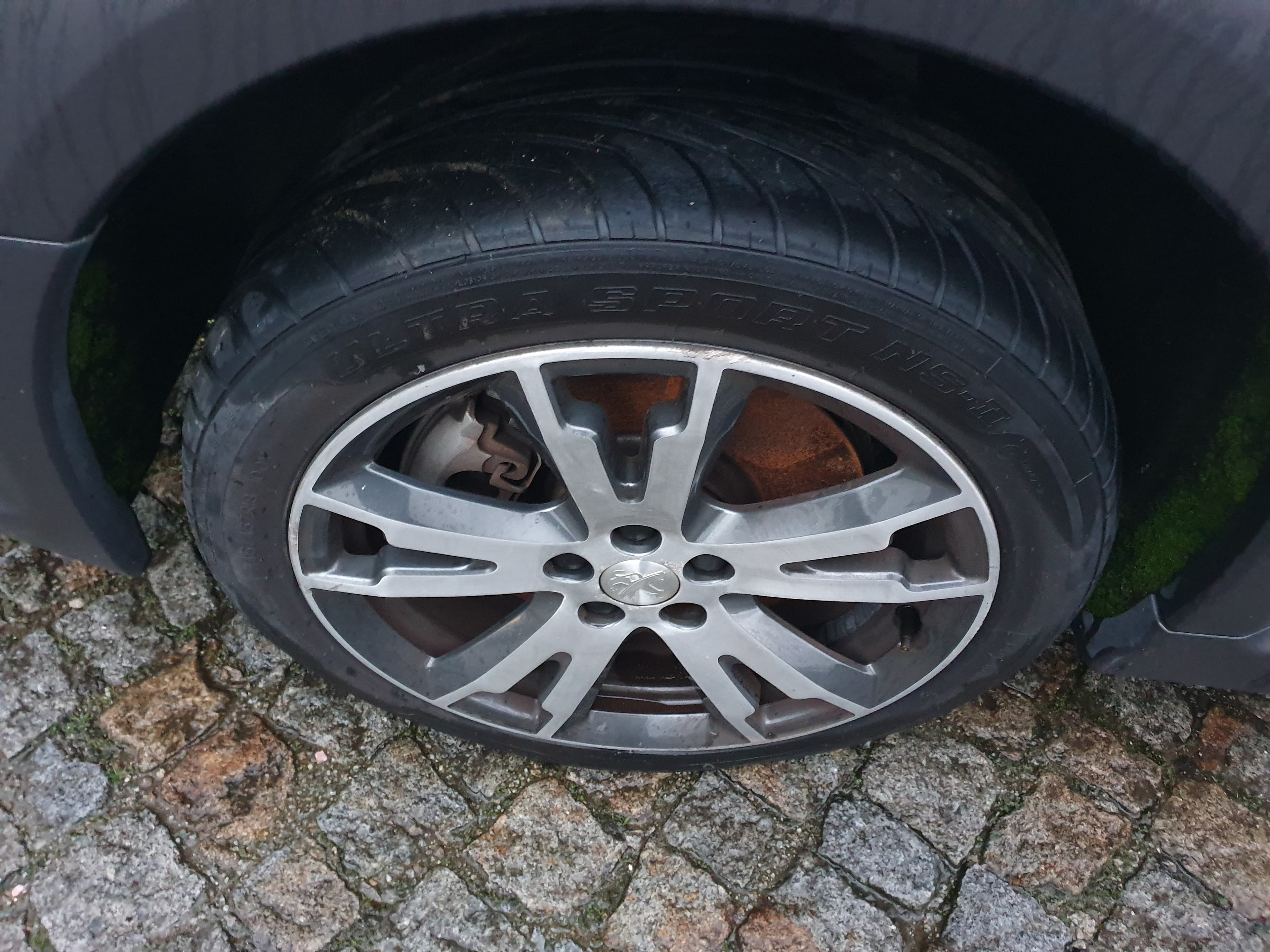 Peugeot 508 2.0 HDi RXH Hybrid4 · Ano 2013 — imagem 16